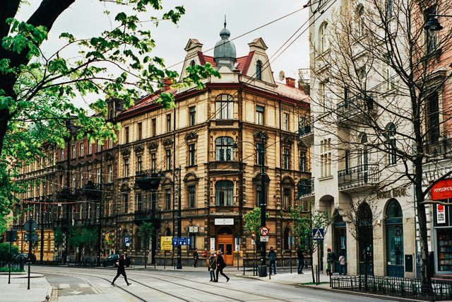 #15 – Kraków: Where History Does the Heavy Lifting