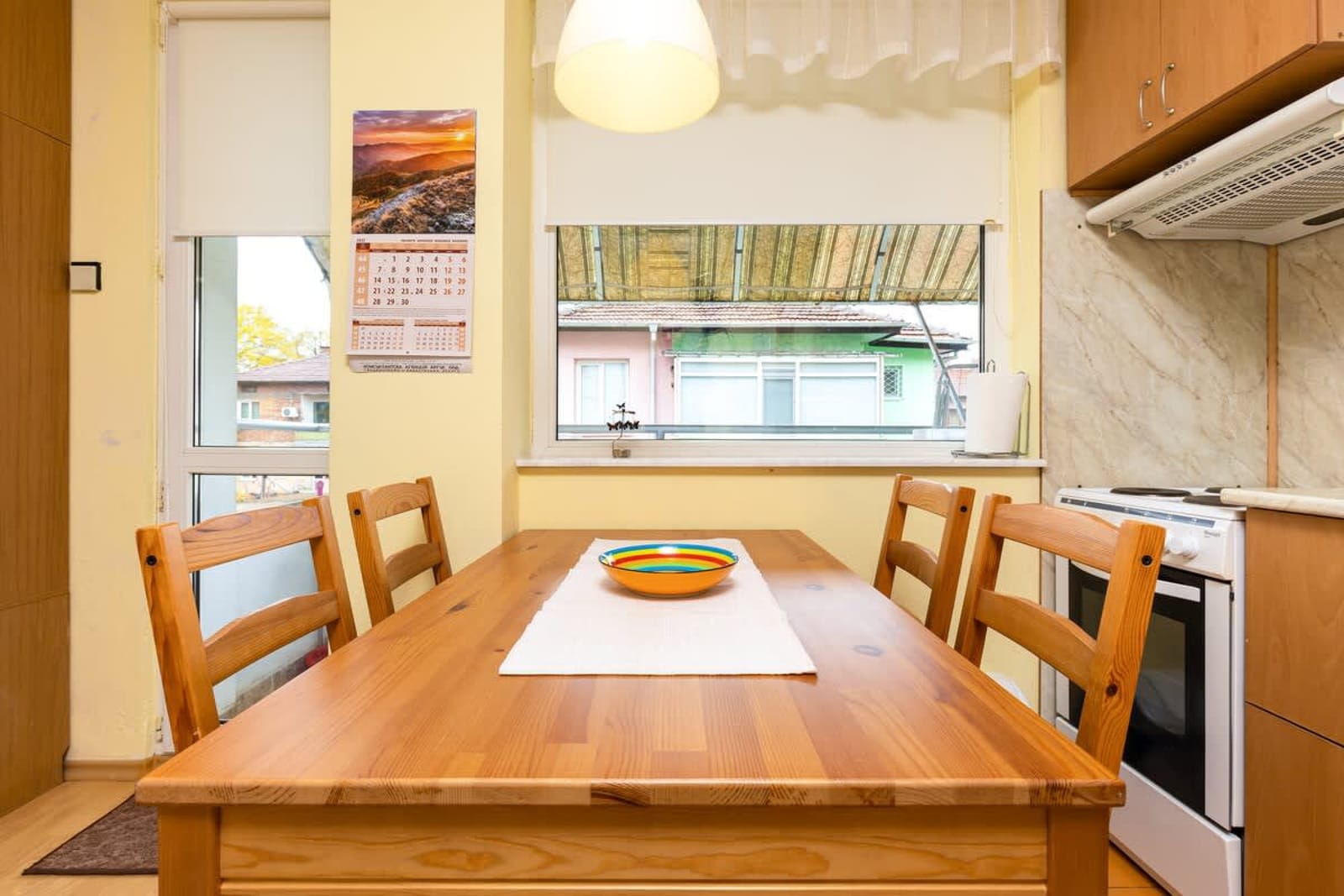 Quiet apartment near the center - Photo 2