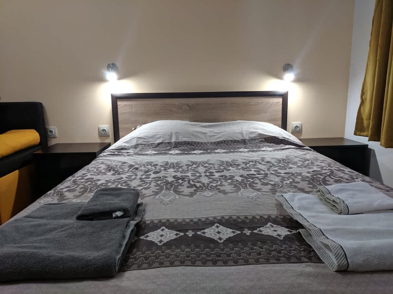 Convenient New Apartment Near Metro Station - Photo 2