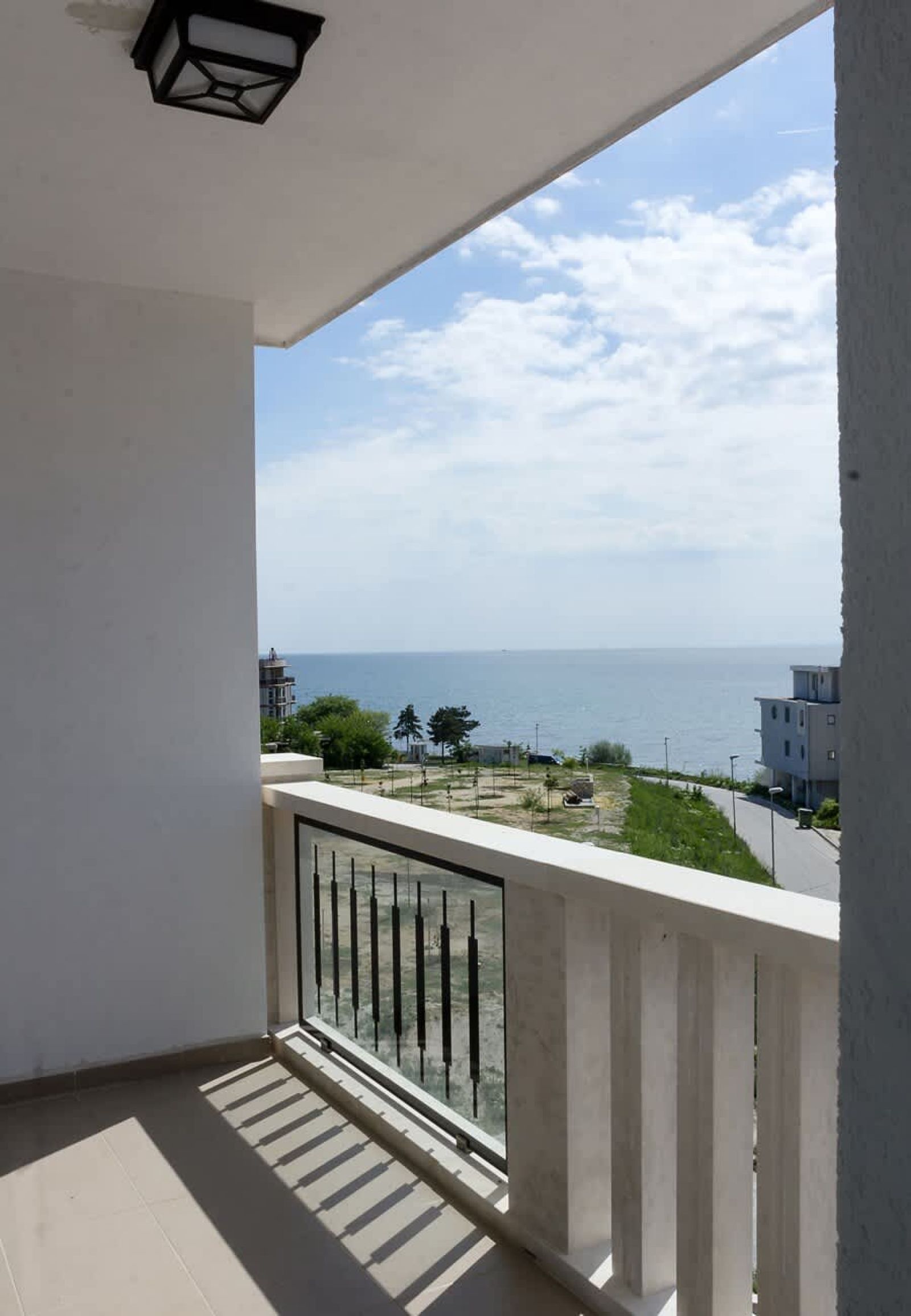 White Lagoon - Luxurious 1BD Flat near Kavarna - Photo 23