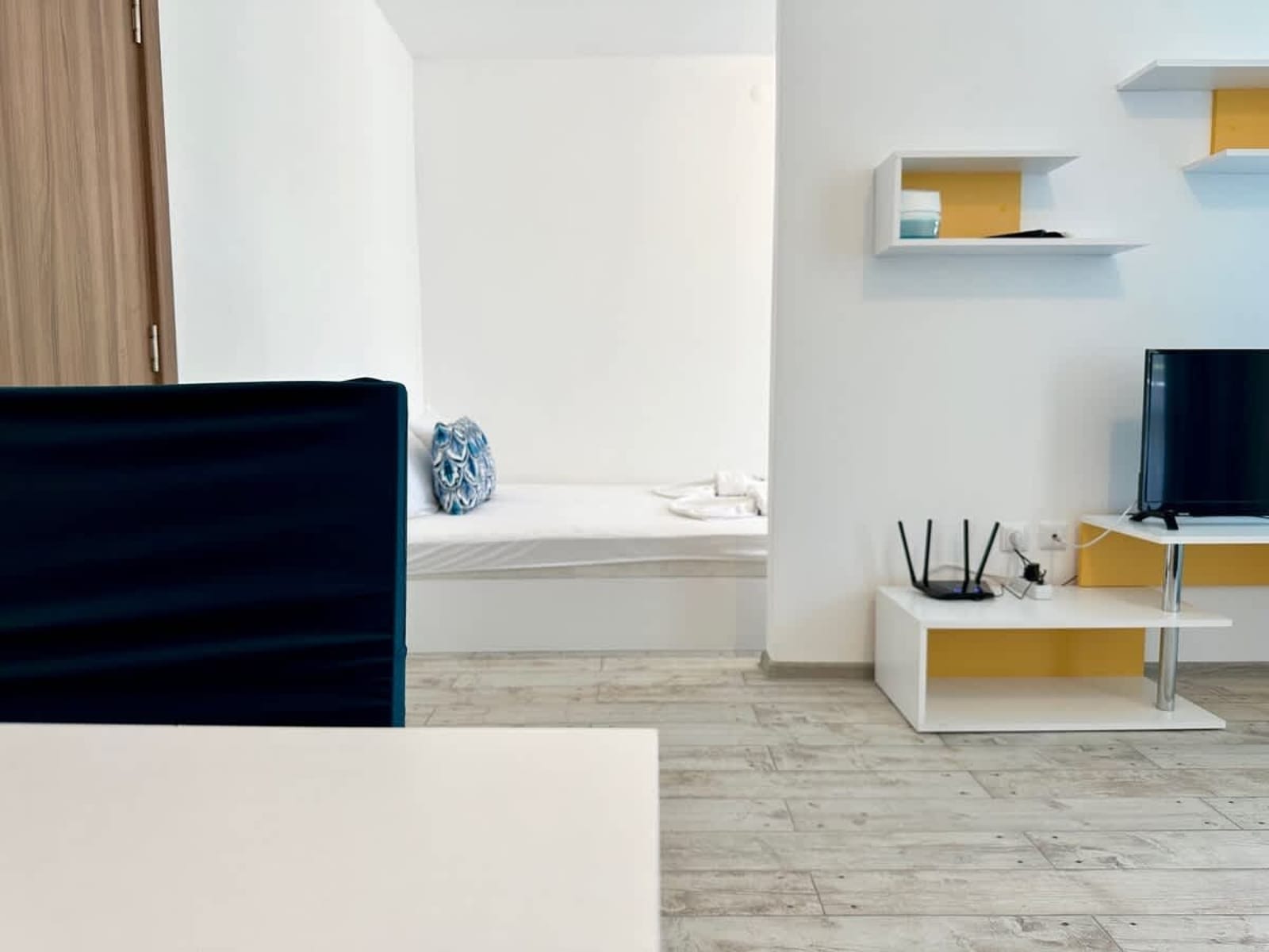 Cozy Chateu Aheloy 2  family studio - Photo 46