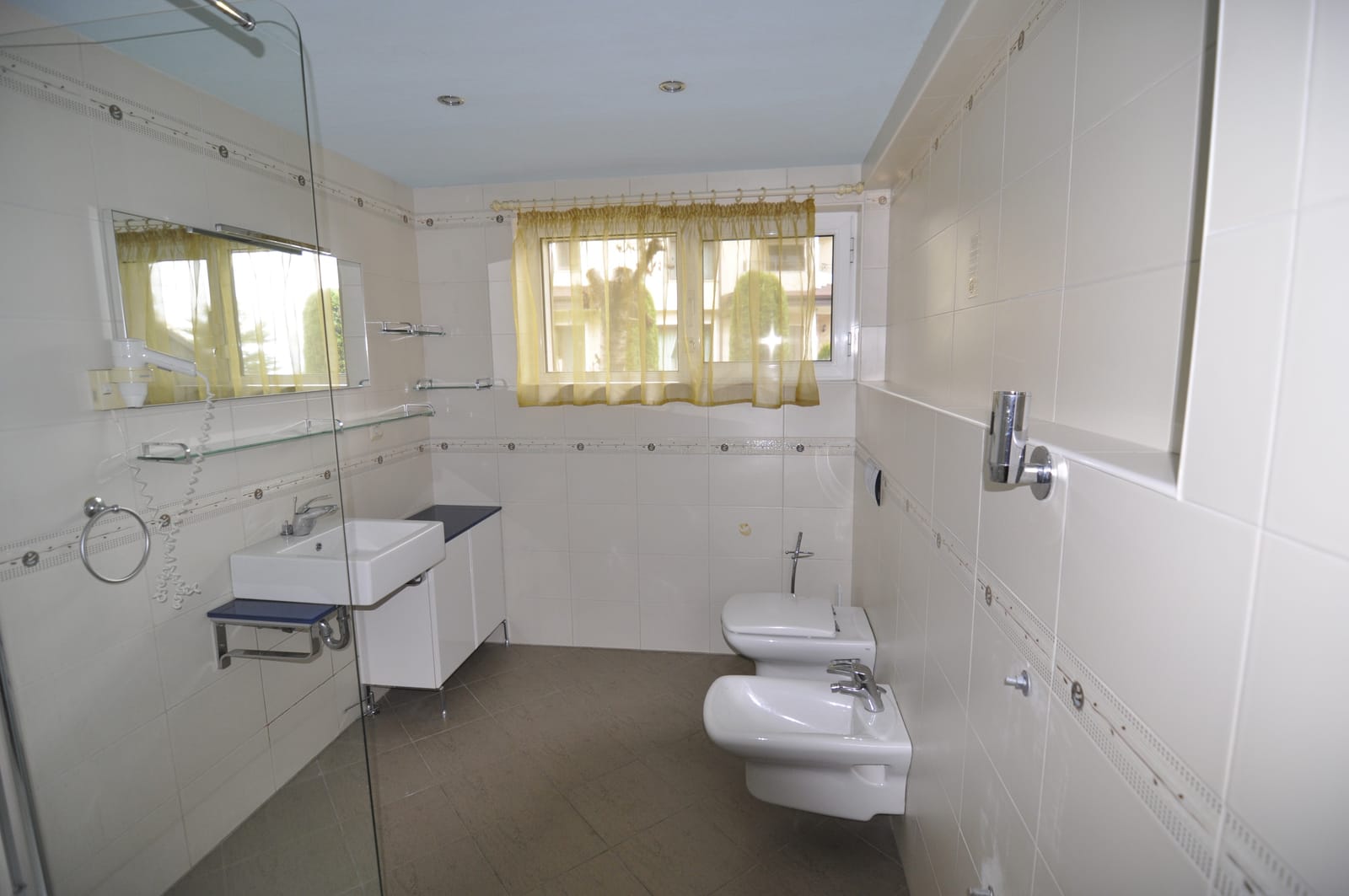 The Mosaic House - Photo 31