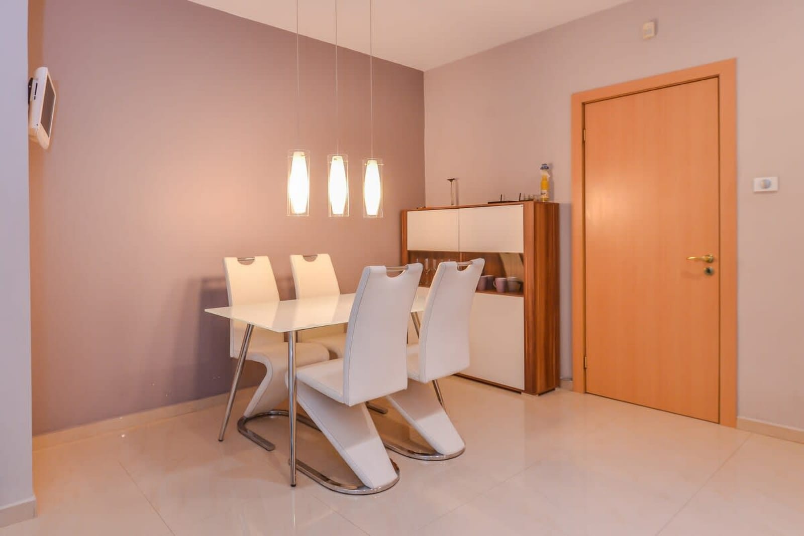 Extravaganzzo - Super Central One Bedroom Modern - Photo 17