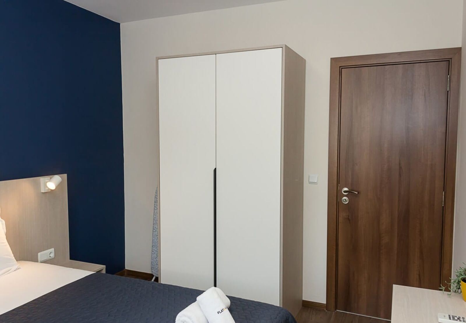 Blue Wave Varna- 2BD Flat with Parking - Photo 8