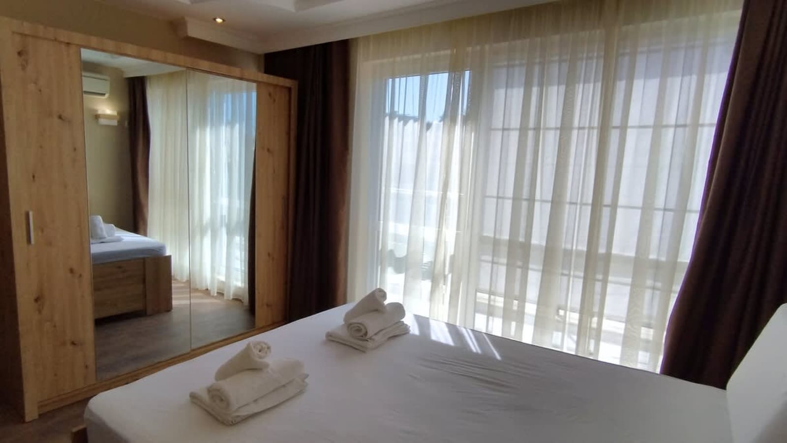 Peaceful Three-Bedroom in Briz, Varna - Photo 8