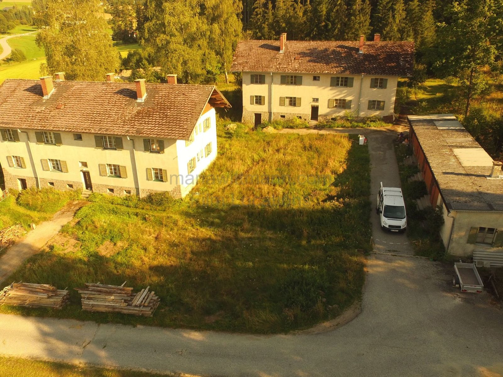 Location 518 - Photo 2