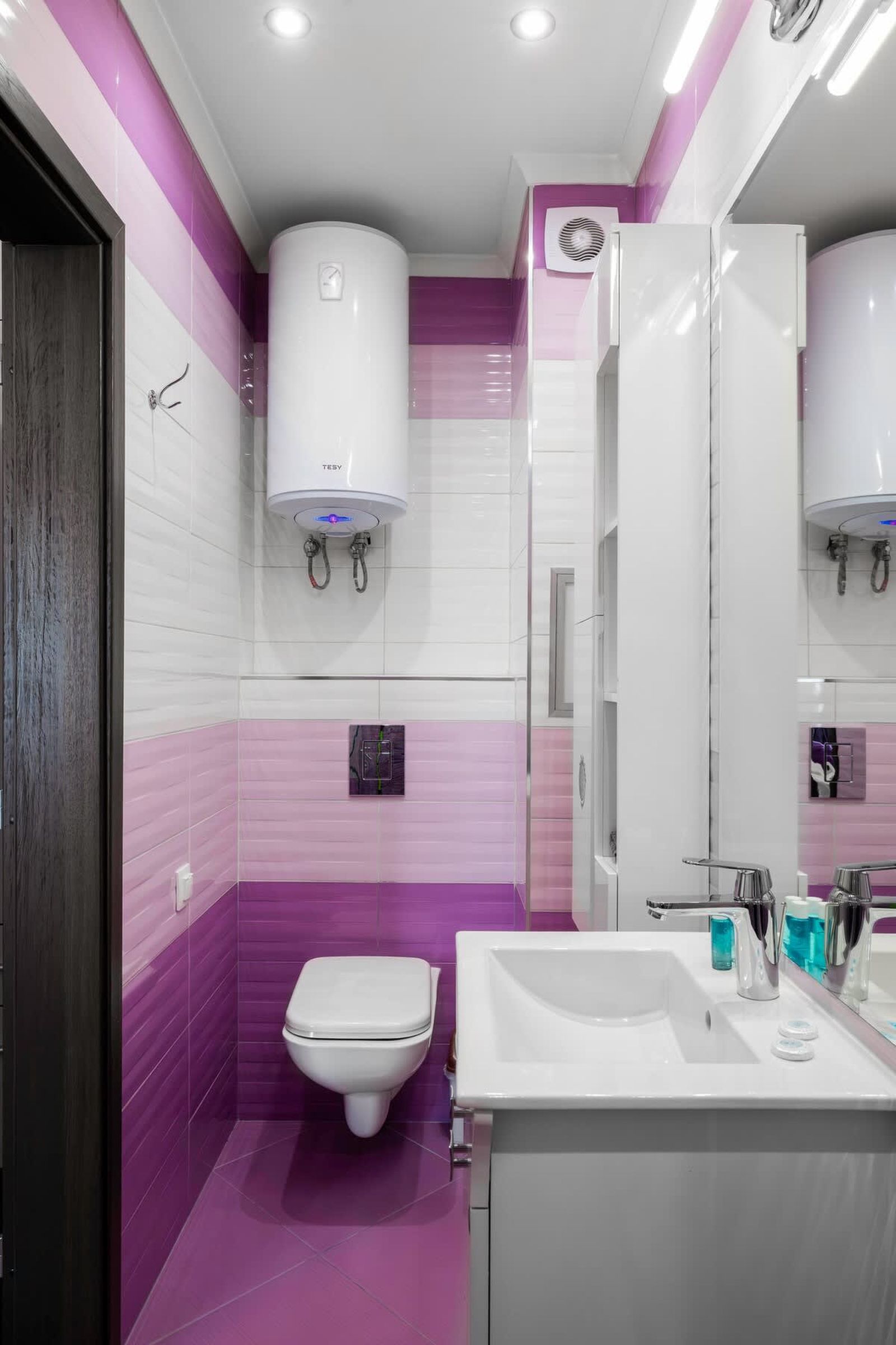 Feel at Home - Central 2BD Flat with Parking - Photo 12