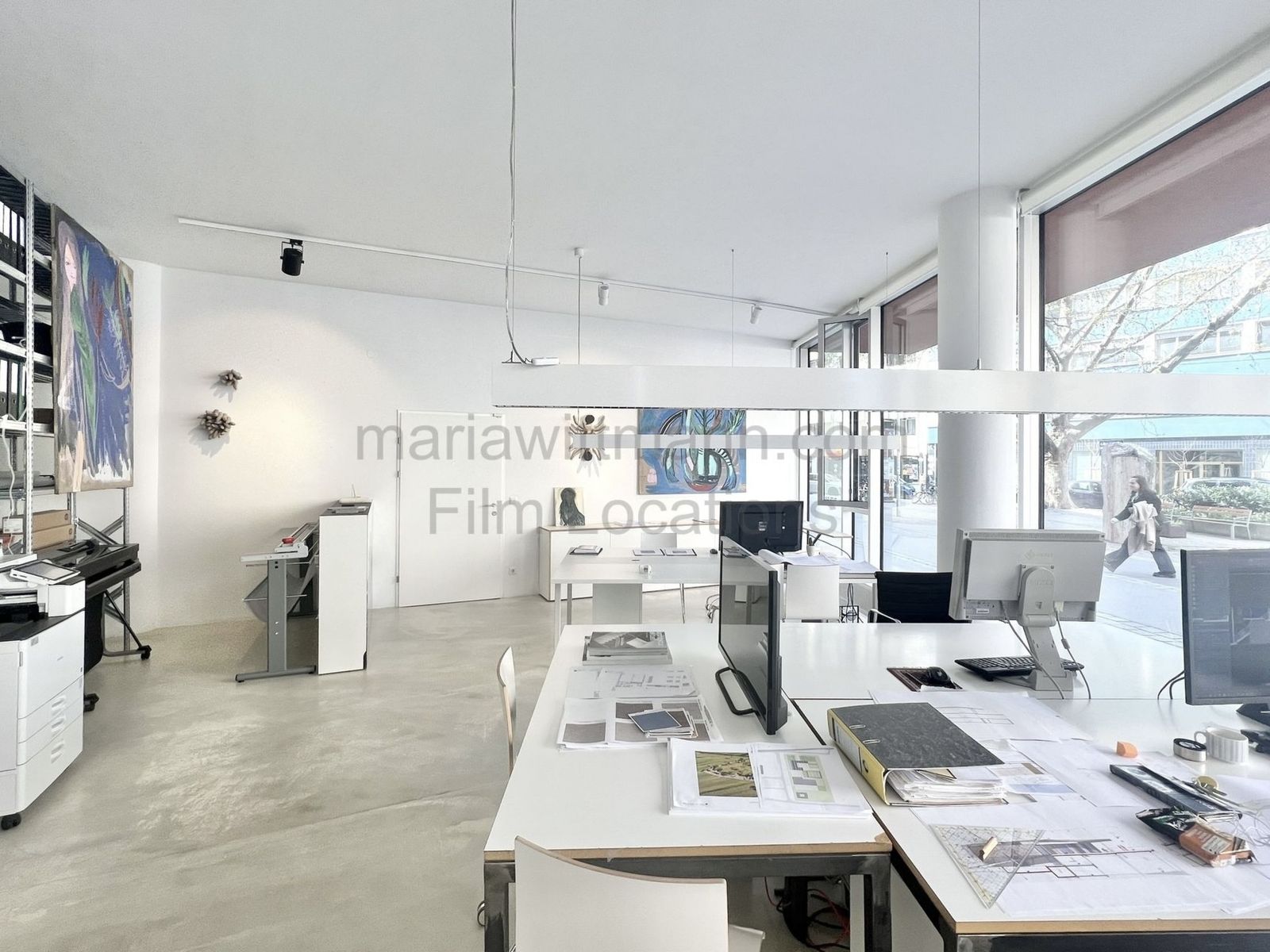 Minimalist Architectural Office with Floor-to-Ceiling Windows - Cover Photo