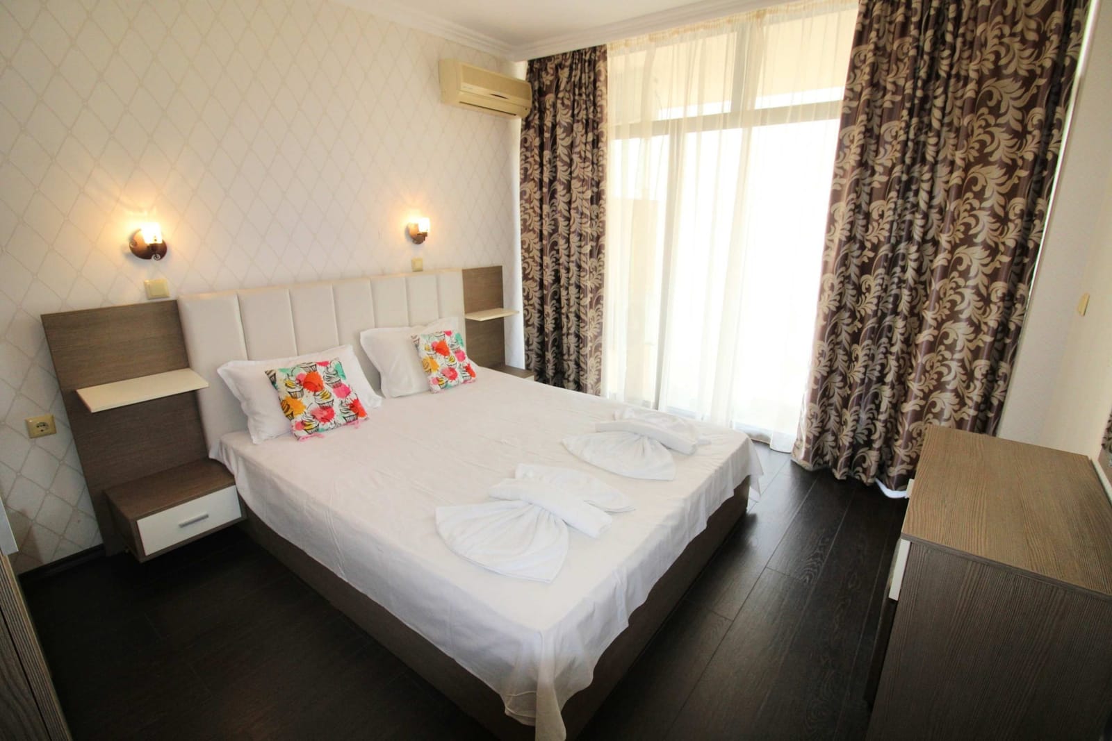 Comfortable Apartment With Sea View - Photo 8