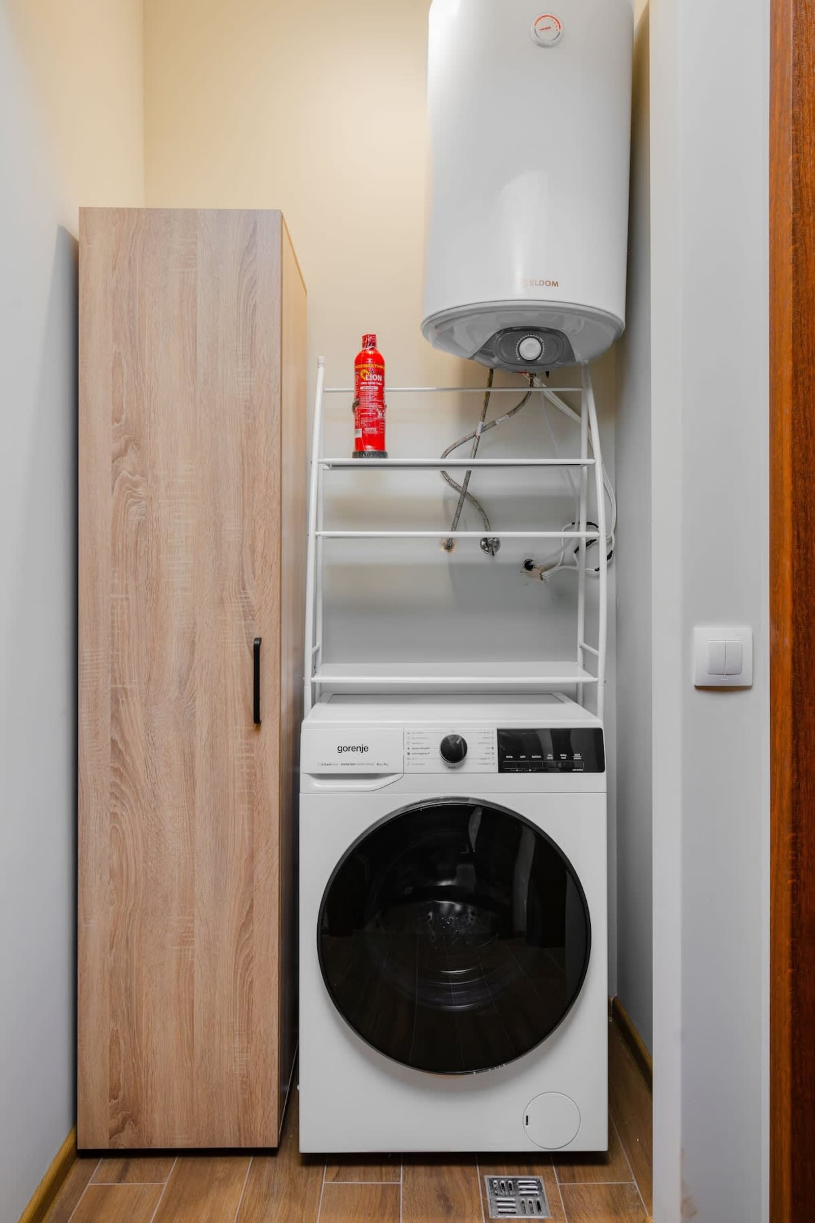 Modern Stay with Balcony and Parking - Photo 14