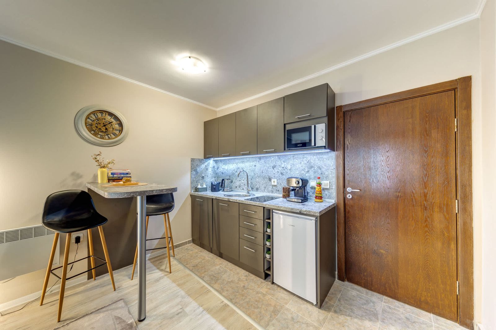 Studio in Dream View Resort - Photo 10