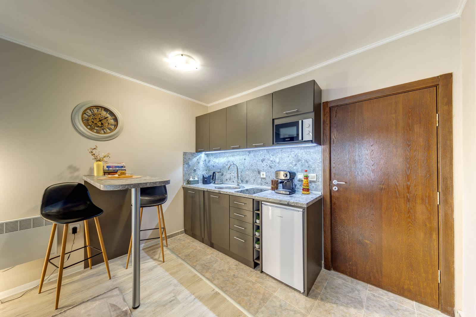 Studio in Dream View Resort - Photo 10