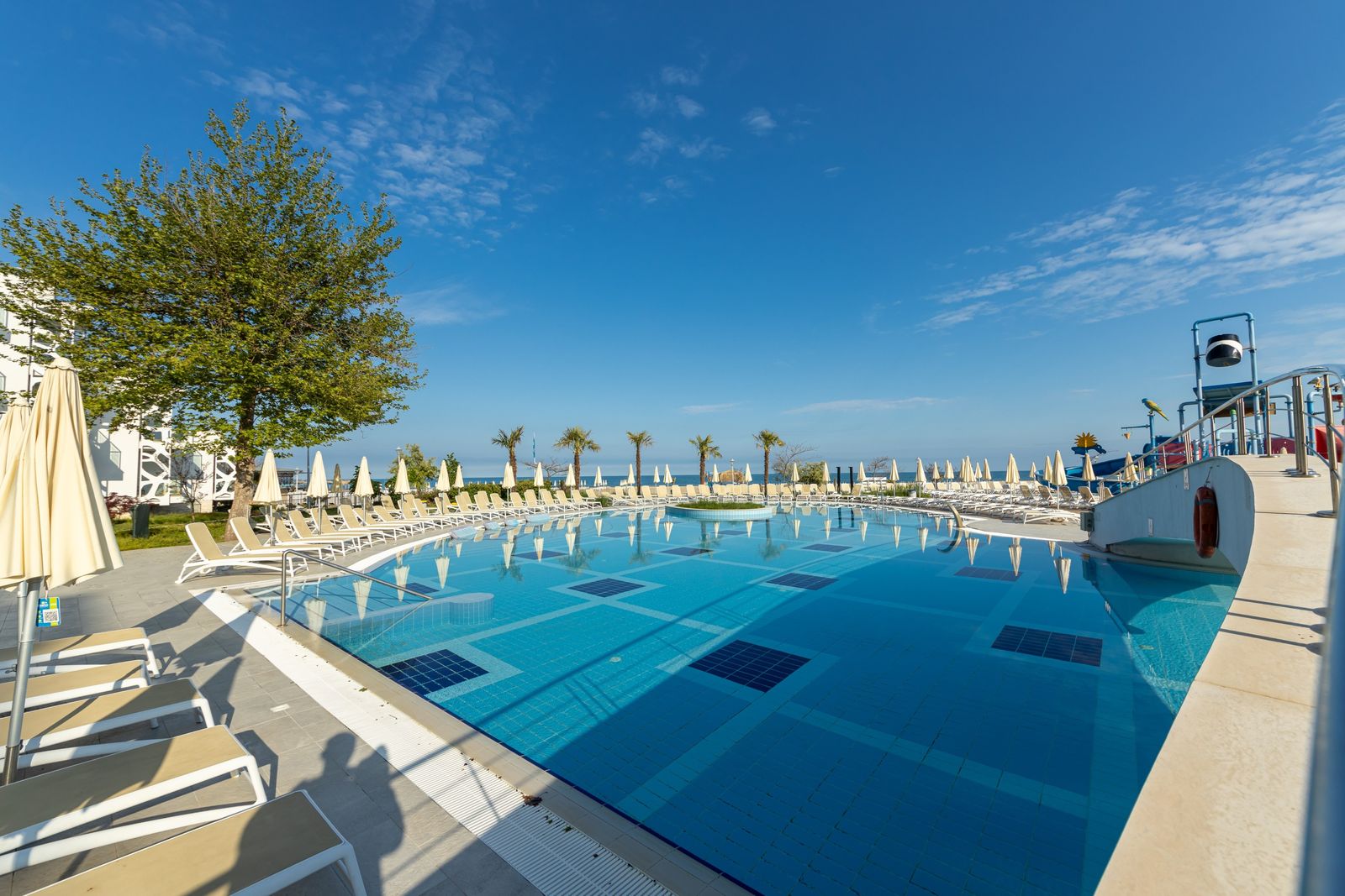 Maritim Hotel Paradise Blue Albena - Photo 304