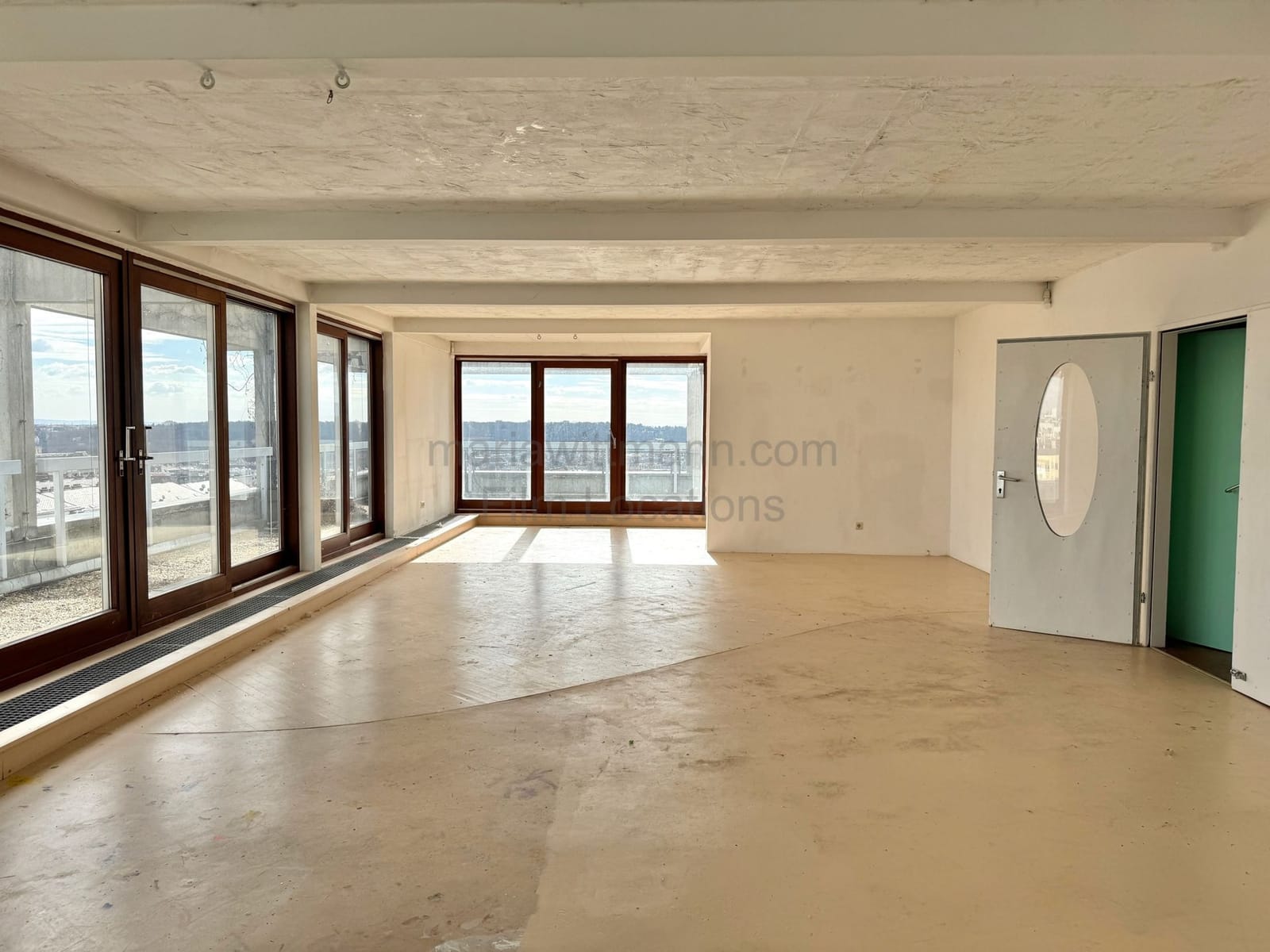 Location 370 - Photo 7