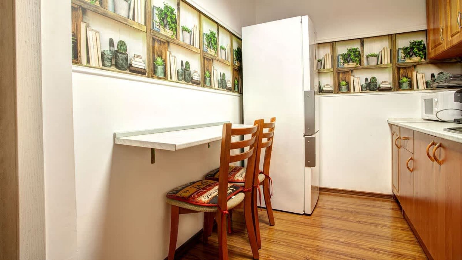 River Apartment - Photo 9