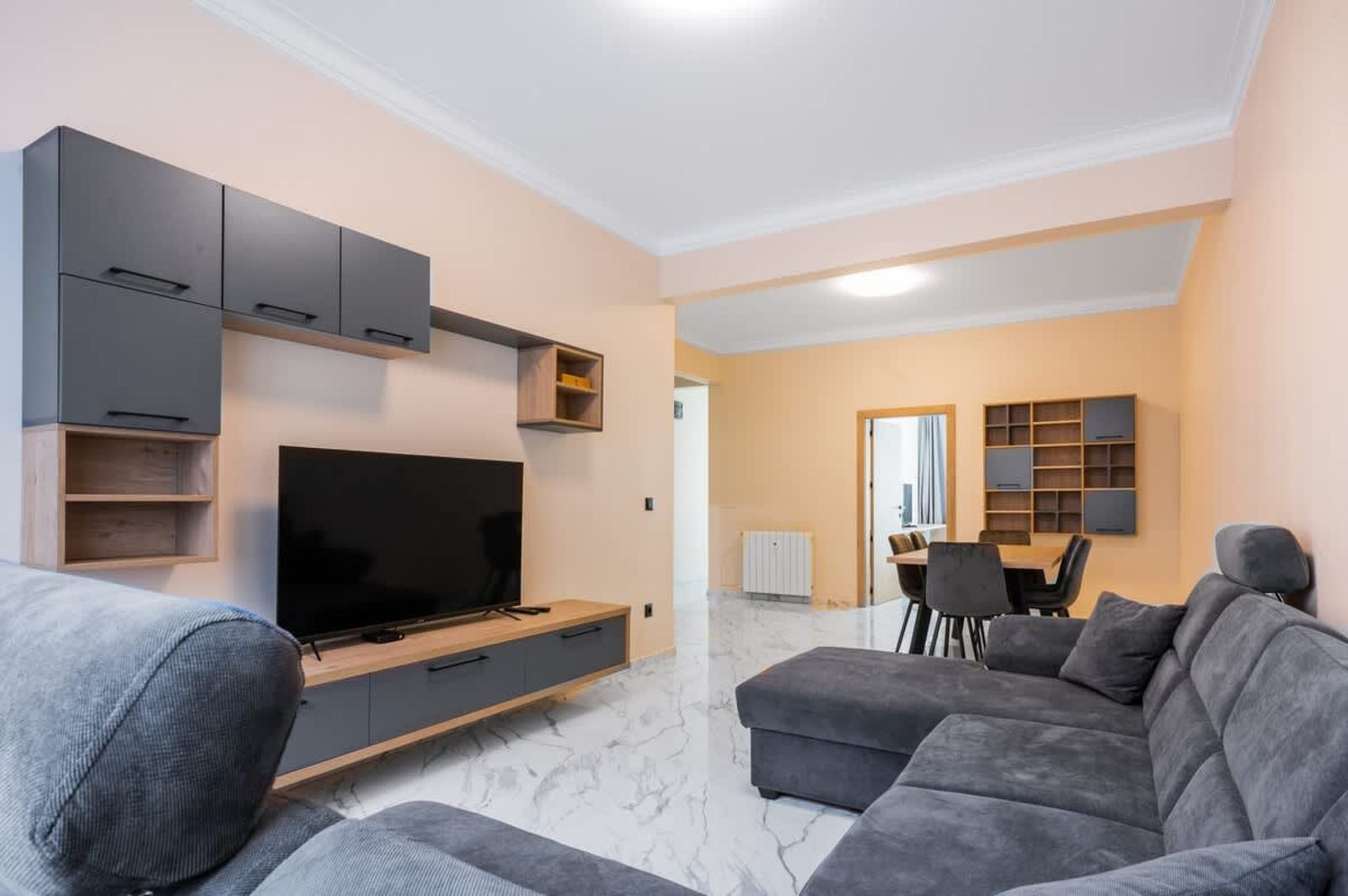 Marble Essence: 2BD Retreat in Top City Centre - Photo 6