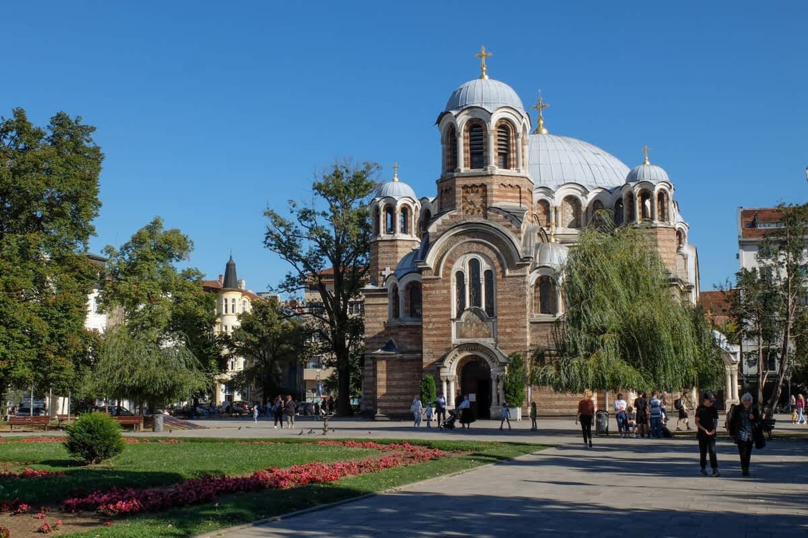 Retro-Chic 1BR Apartment next to Vasil Levski Blvd - Photo 35