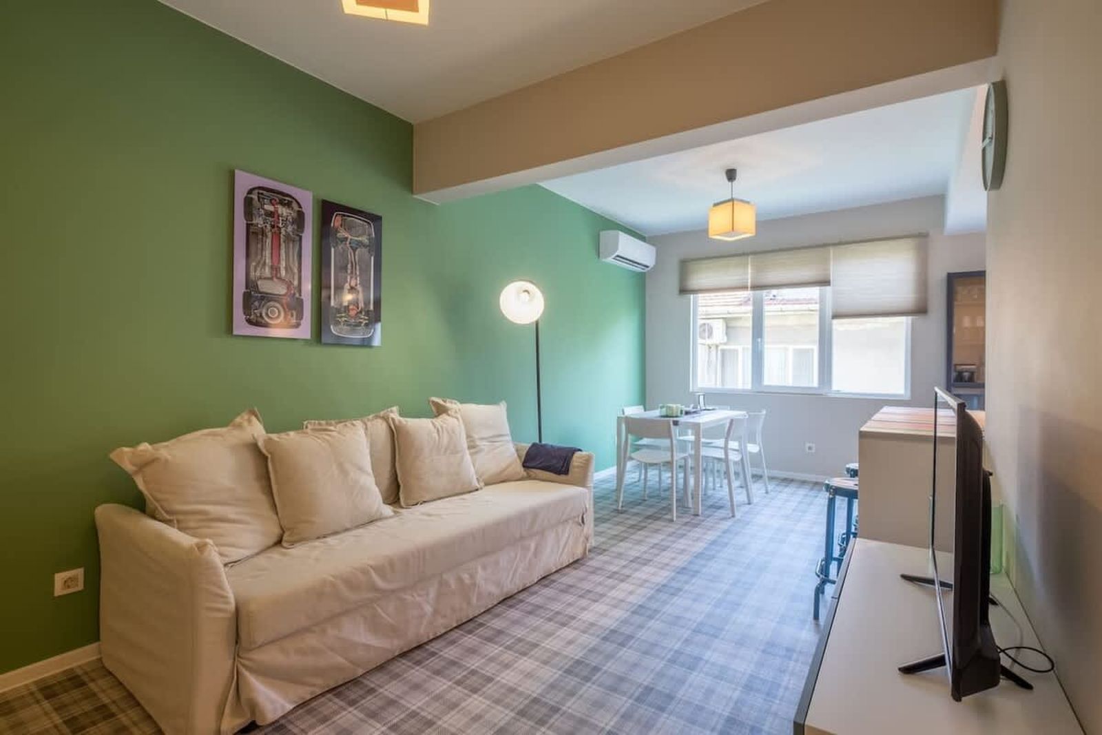 Enjoy The Ride | 2-BDR Lozenec Central Apartment - Photo 6