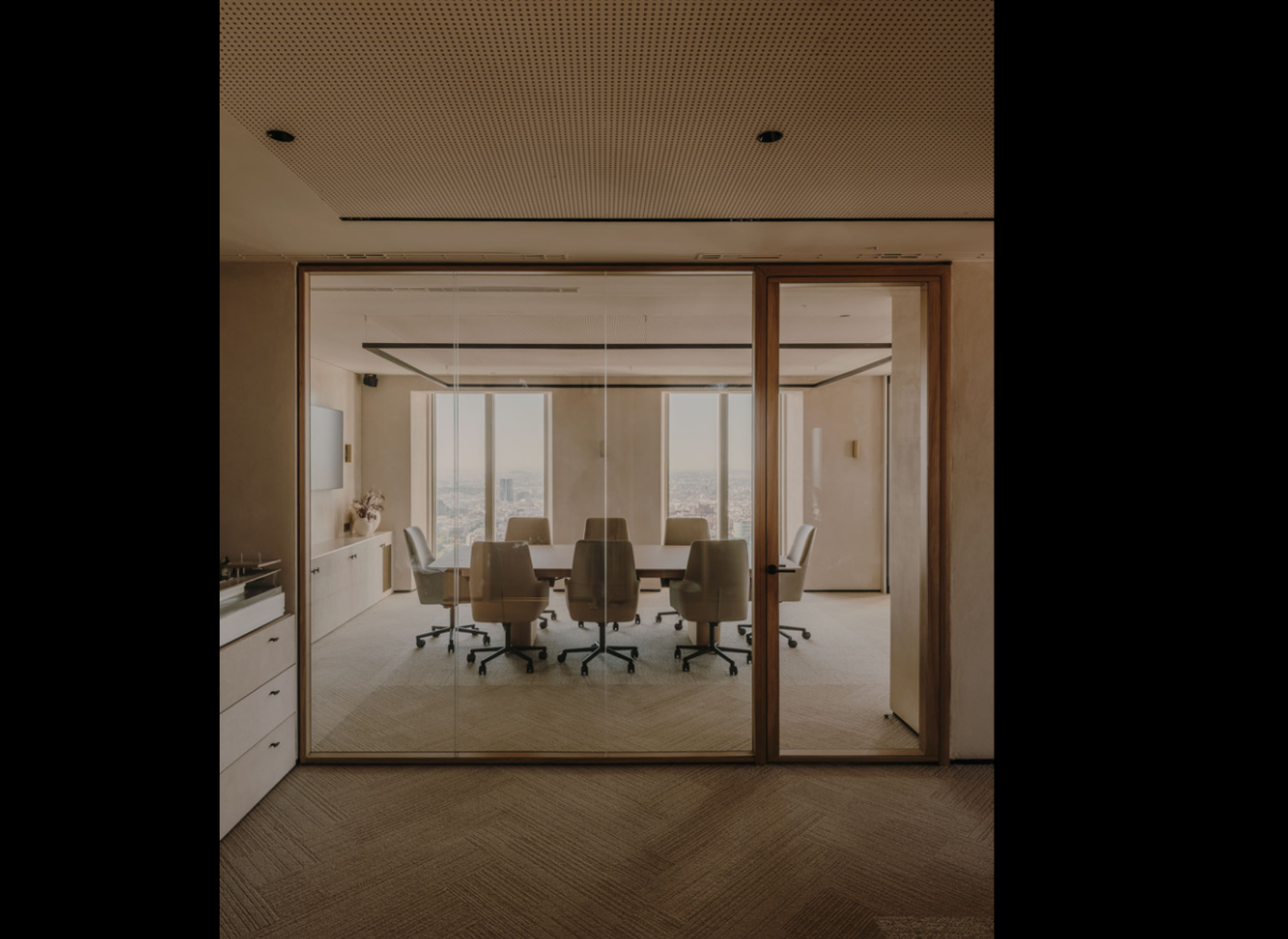 Torre Picasso Offices - Photo 16