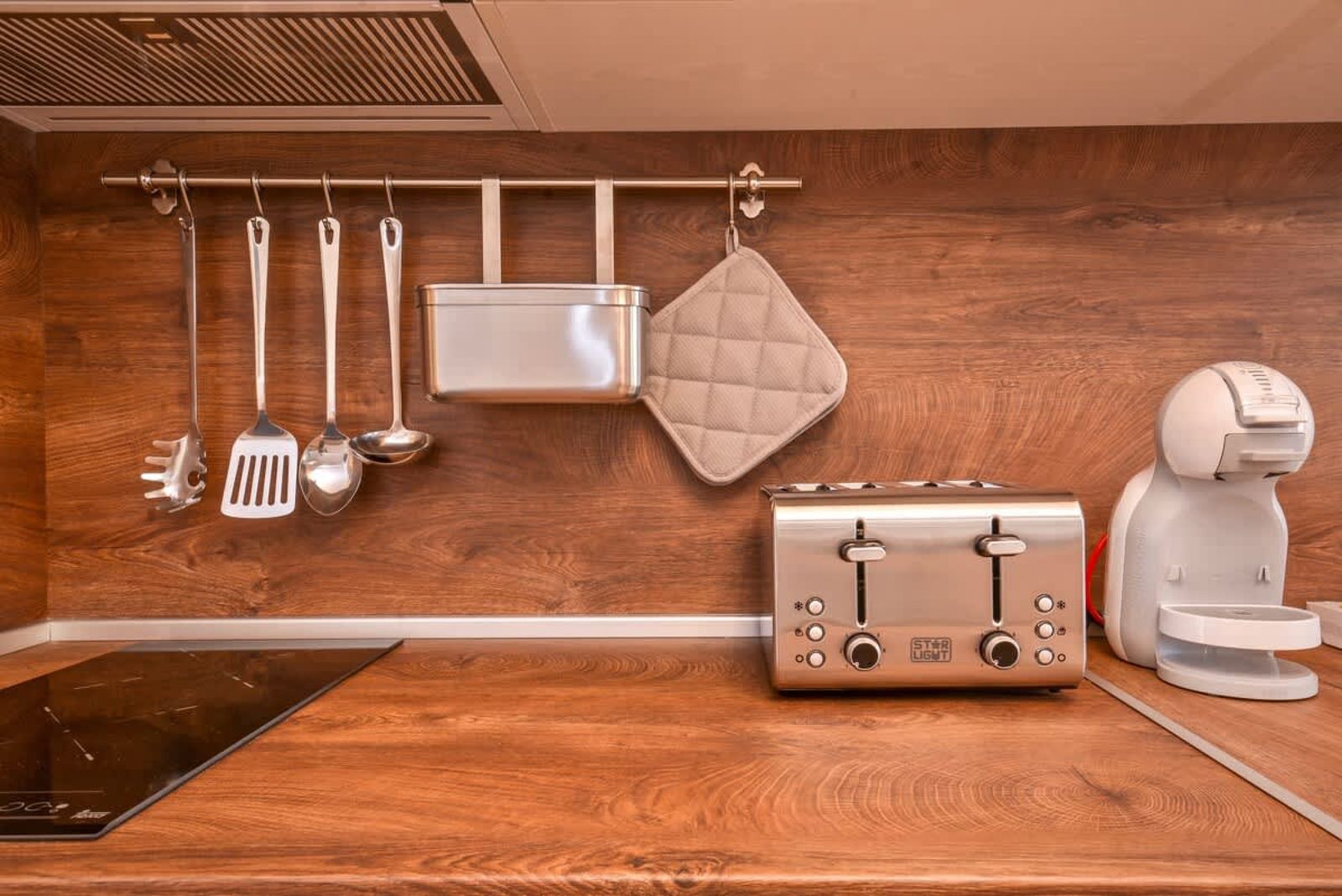 Spacious 2BD/2BA Flat - South Park &amp; Vitosha Views - Photo 12