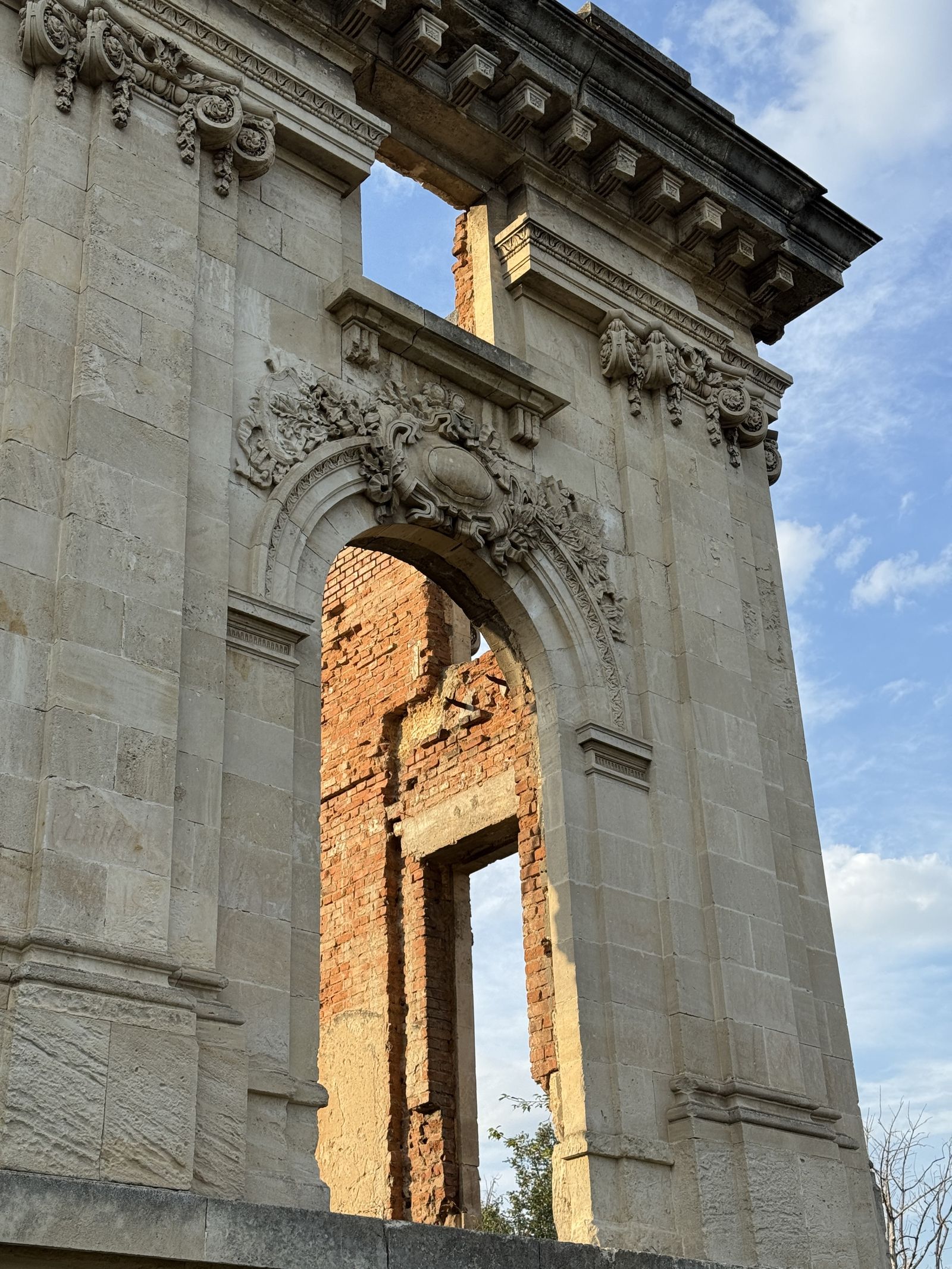 Ruined Palace, Romania - Photo 17