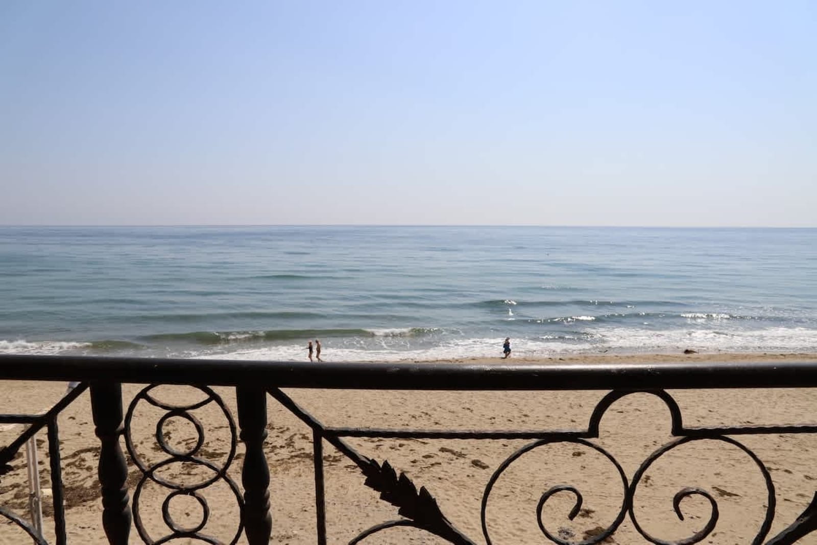 Atrium Exclusive Sea View Apartment - Photo 16