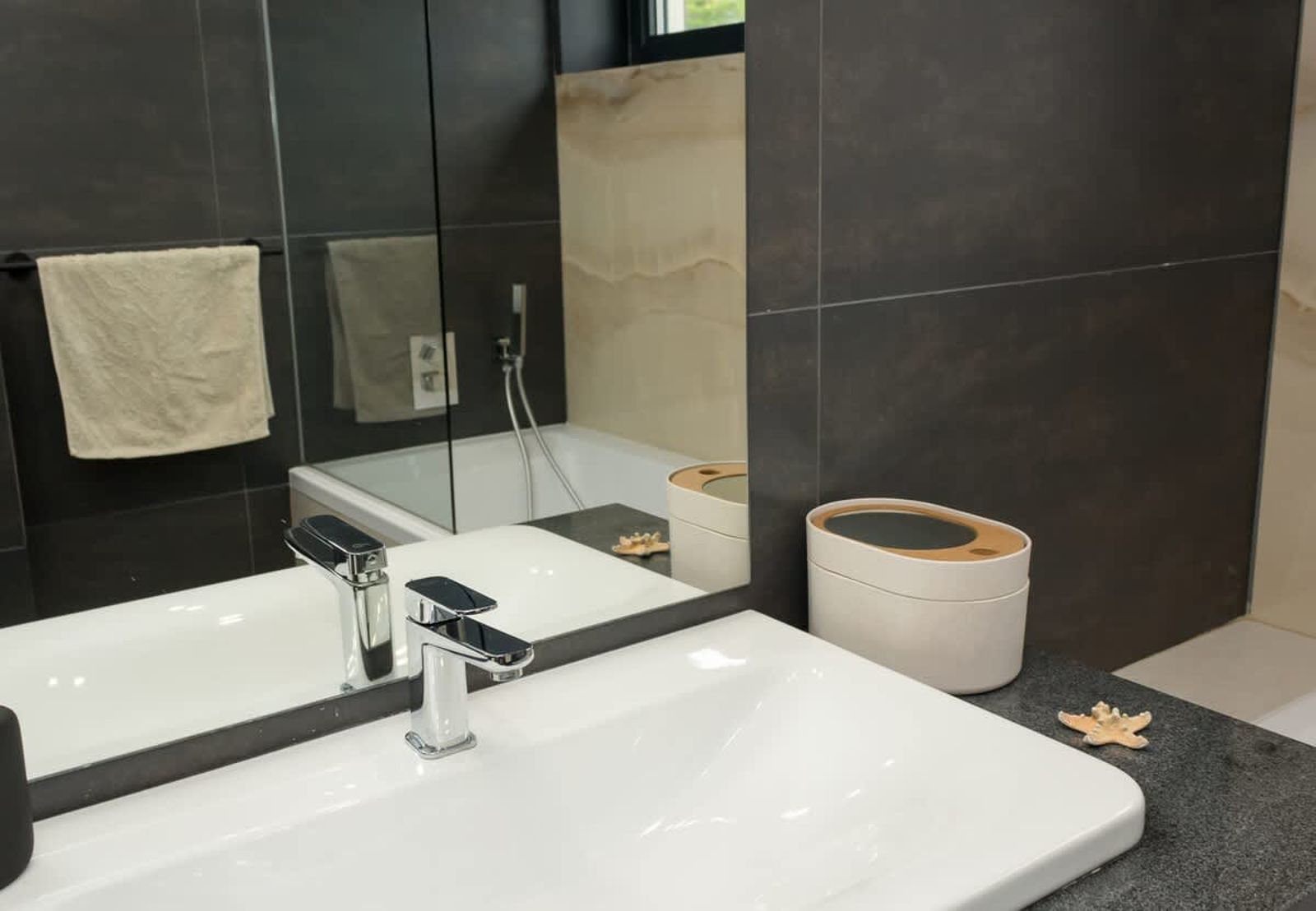 Sea&amp;City Deluxe Apartment - Top Center Varna - Photo 39