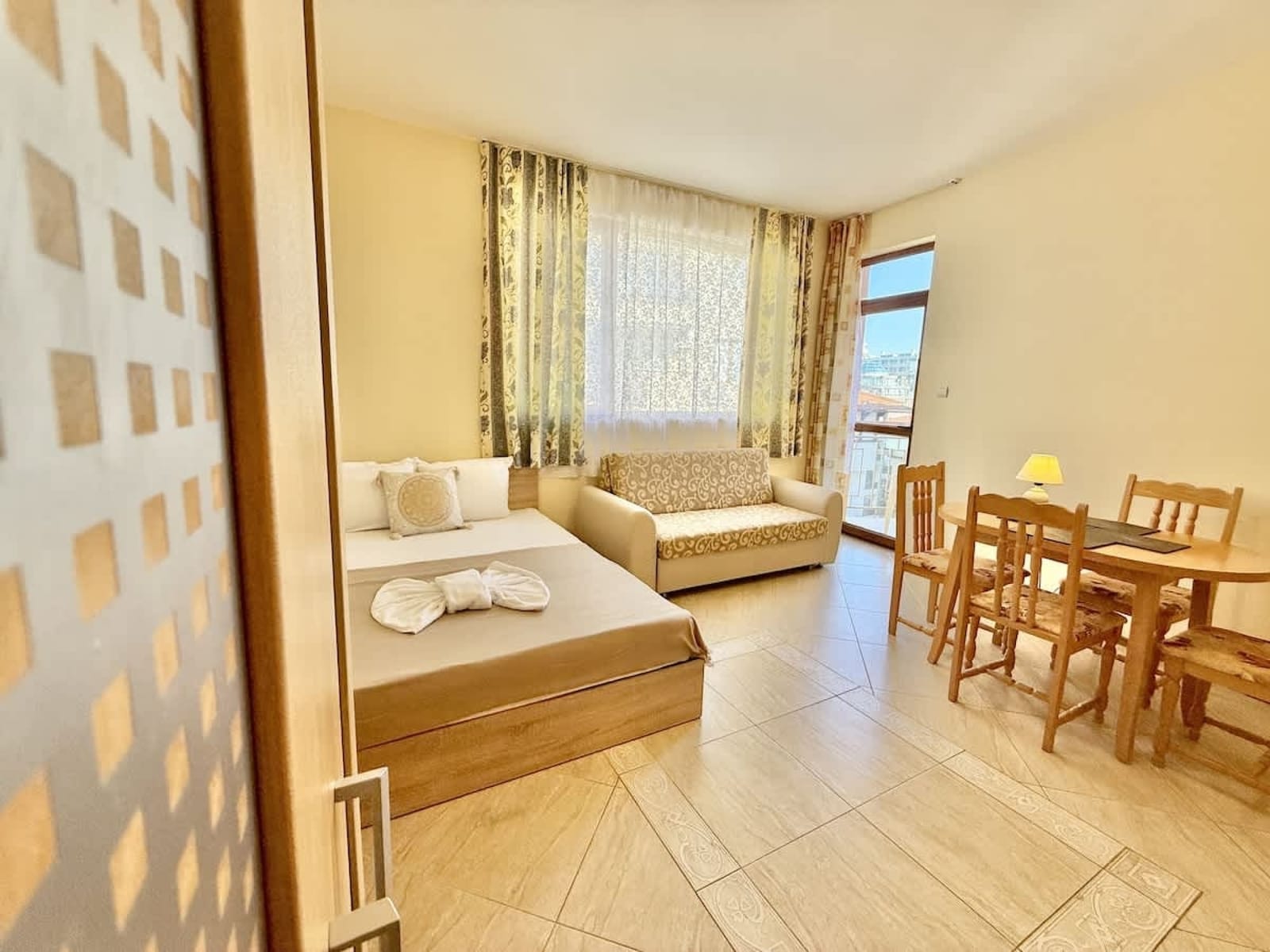 Cozy studio in Sunny Sea Palace - Photo 13