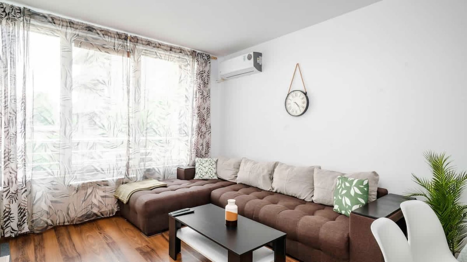 Terra Vibes - Central 1BD with balcony - Cover Photo