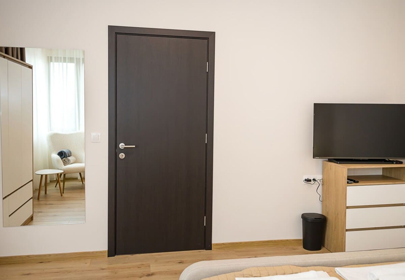 Private Villa with 5BD, Pool &amp; Stunning Sea Views - Photo 15