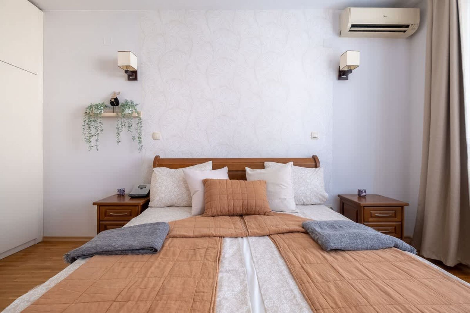 Spacious 1 bedroom apartment in a lively center - Photo 15