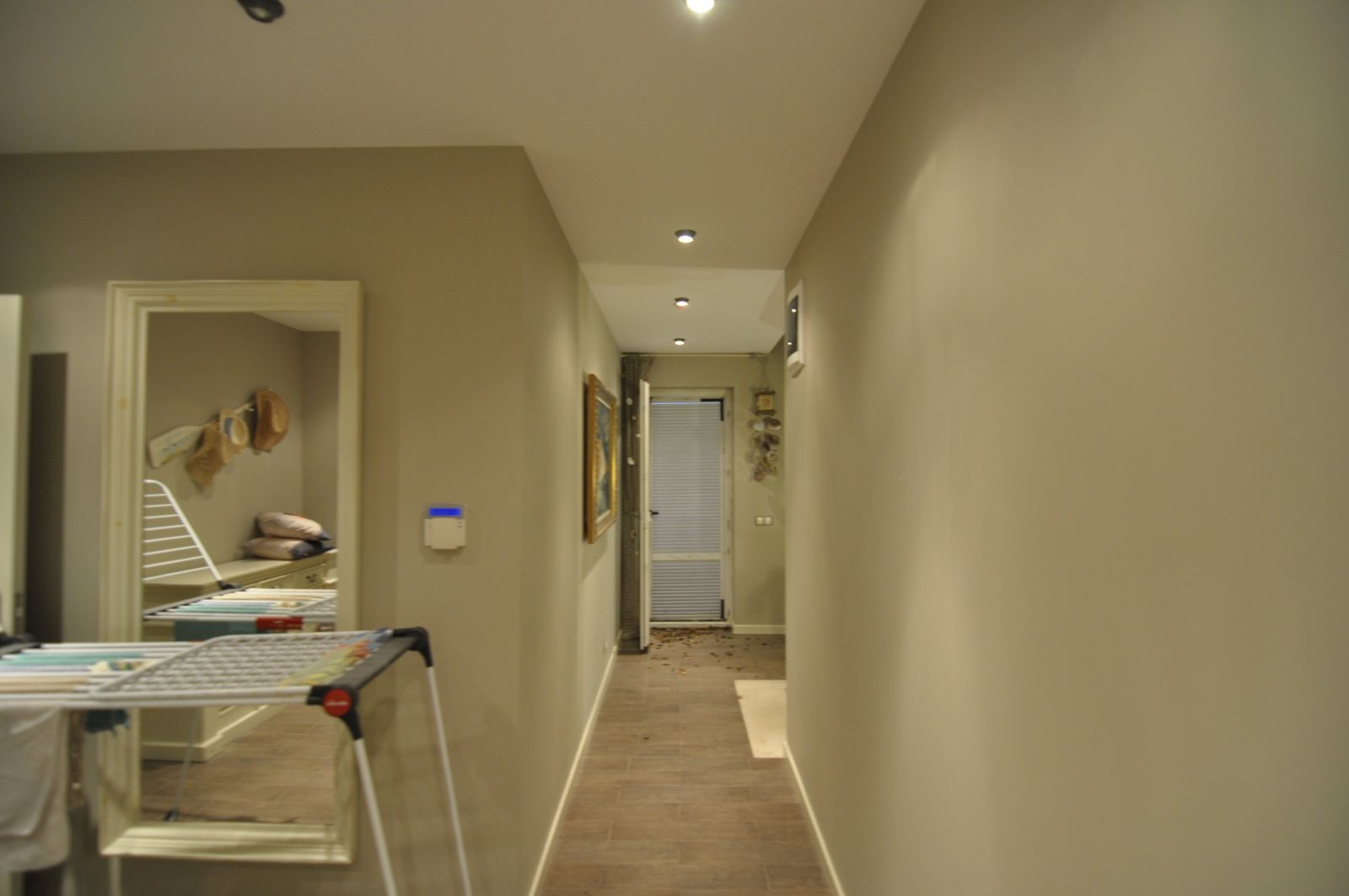 The Flower House - Photo 35