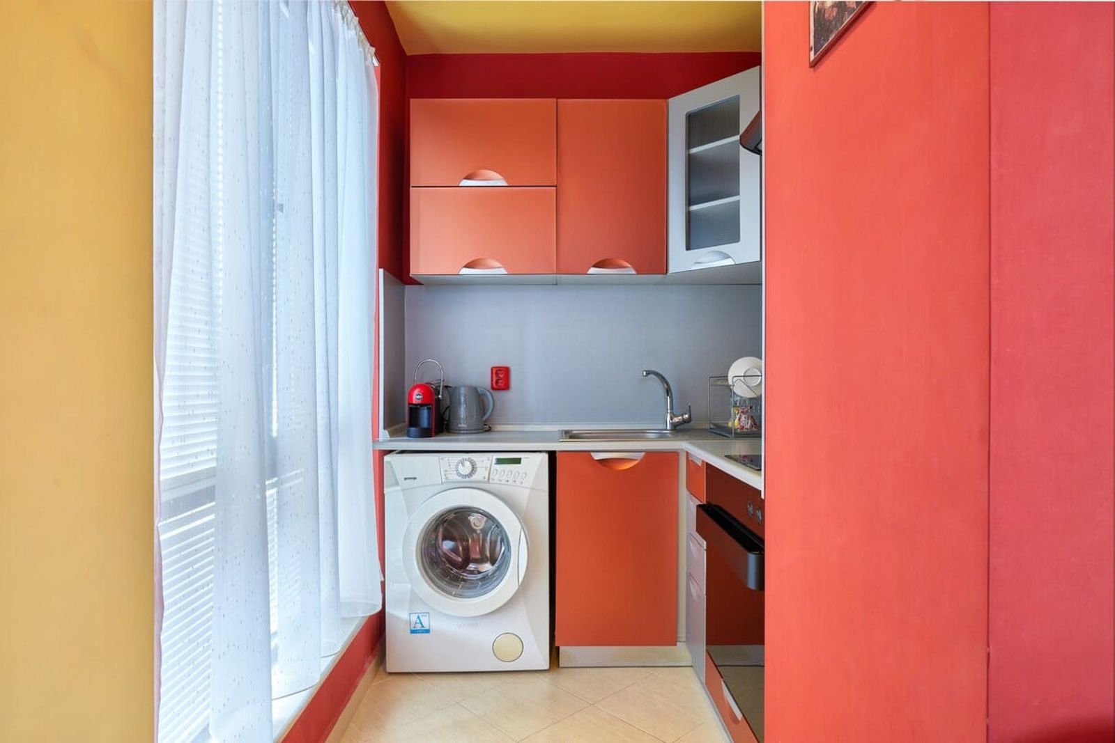 The Love Nest - 1BD Apartment in Sunny Beach - Photo 7