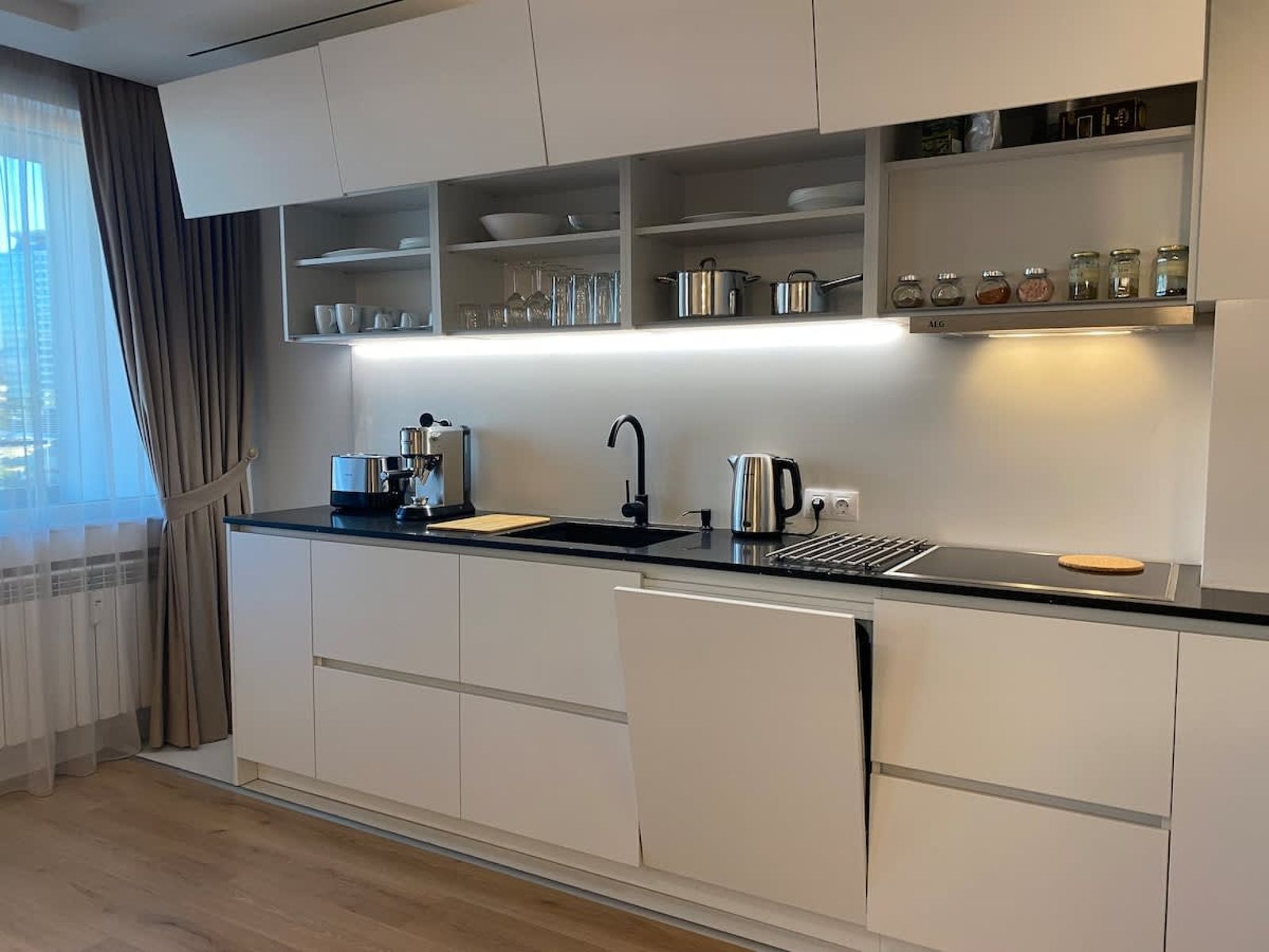 Gran Capital - Top Central Apartment, Free Parking - Photo 12