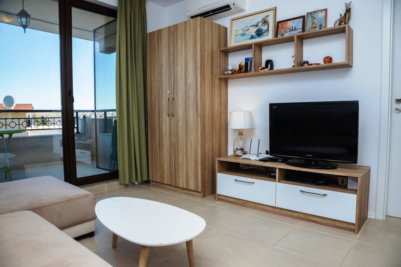 Green Life One-Bedroom Apartment with Sea View - Photo 10