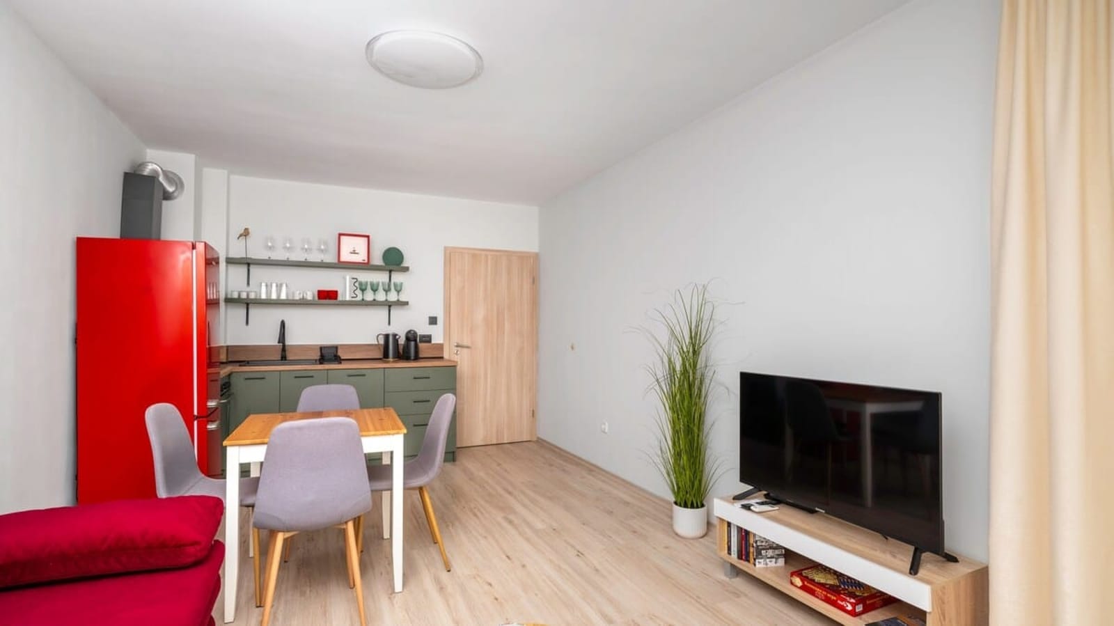 Invisible Melody - Cozy home in Sofia with Parking - Photo 5