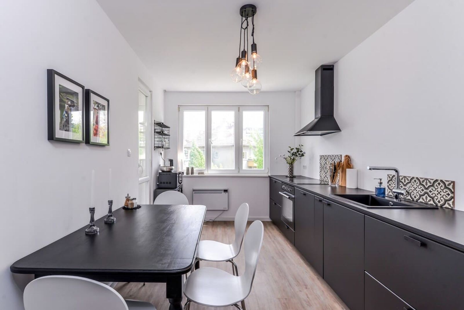 Stylish 2BD Flat w Balcony &amp; Fast WiFi - Lozenets - Photo 15