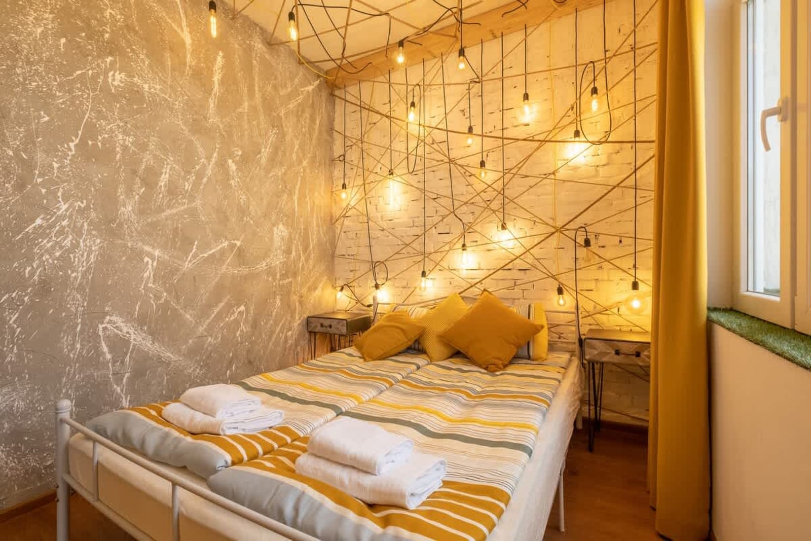 3 BDR &amp; 3 BTHR Duplex | In the Heart of Sofia - Photo 7