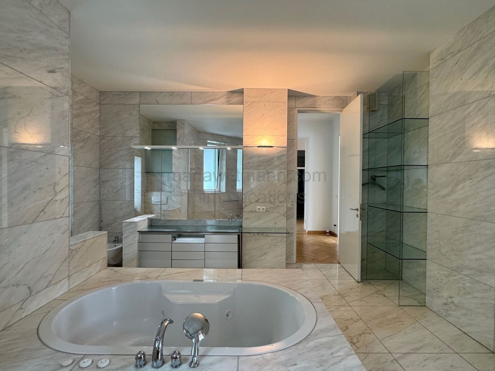 Location 500 - Photo 29