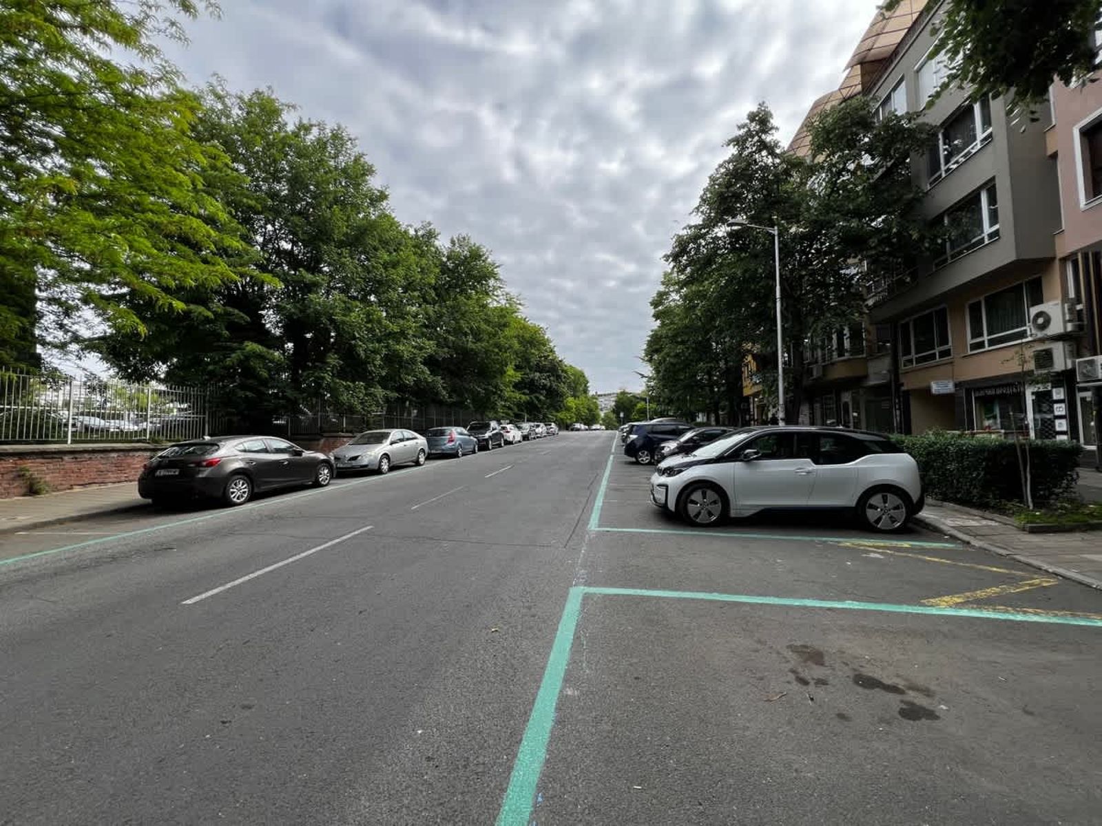 Lovely 1BD Flat near the Sea Garden - Photo 30