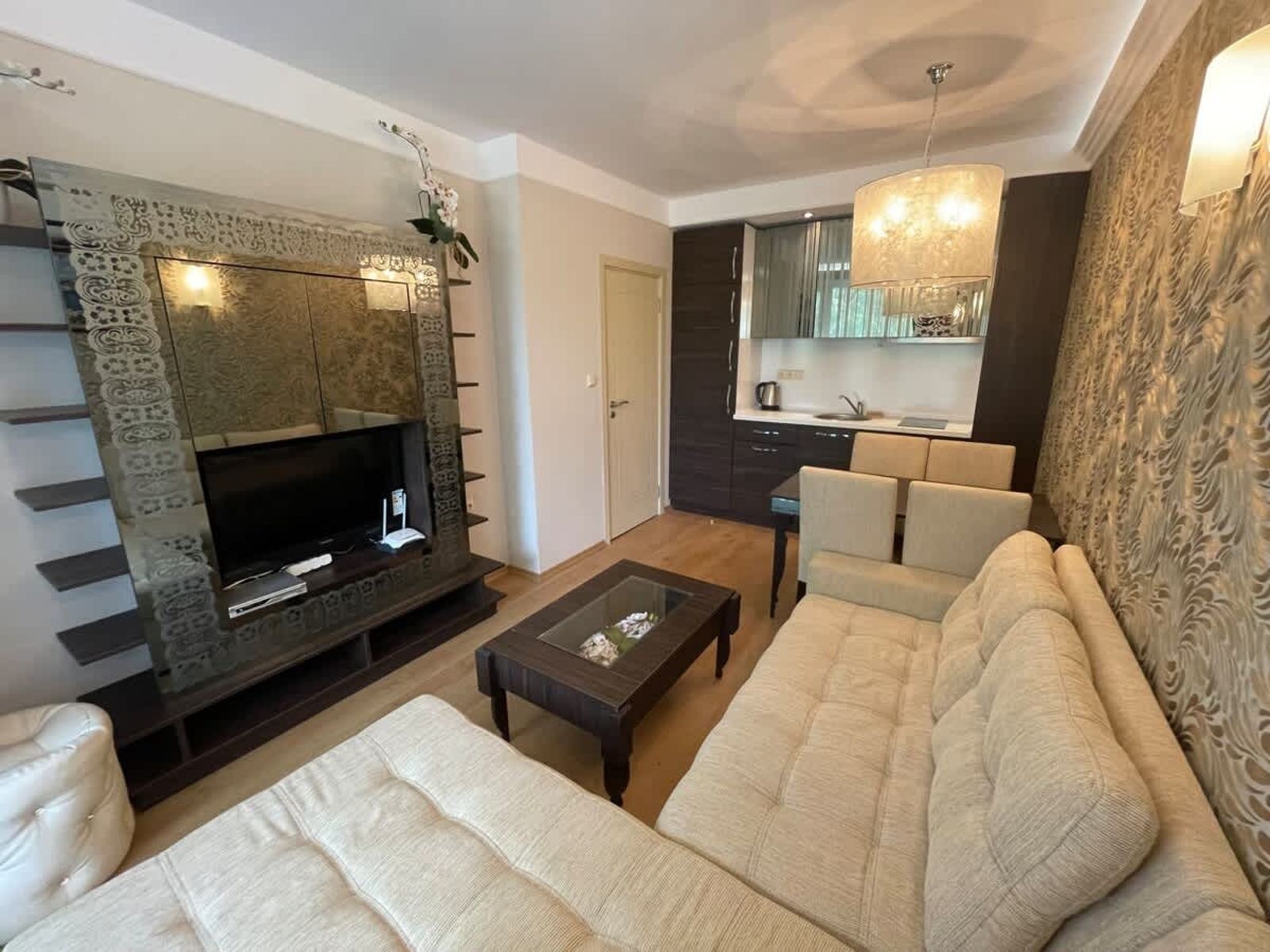 Deluxe apartment in Harmony Palace - Photo 11