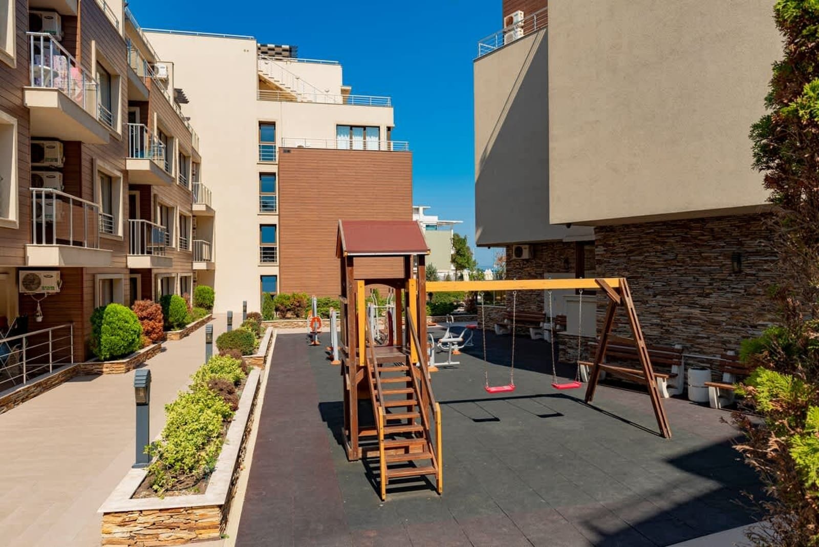 Family Apartment with terrace in Horyzont - Photo 10