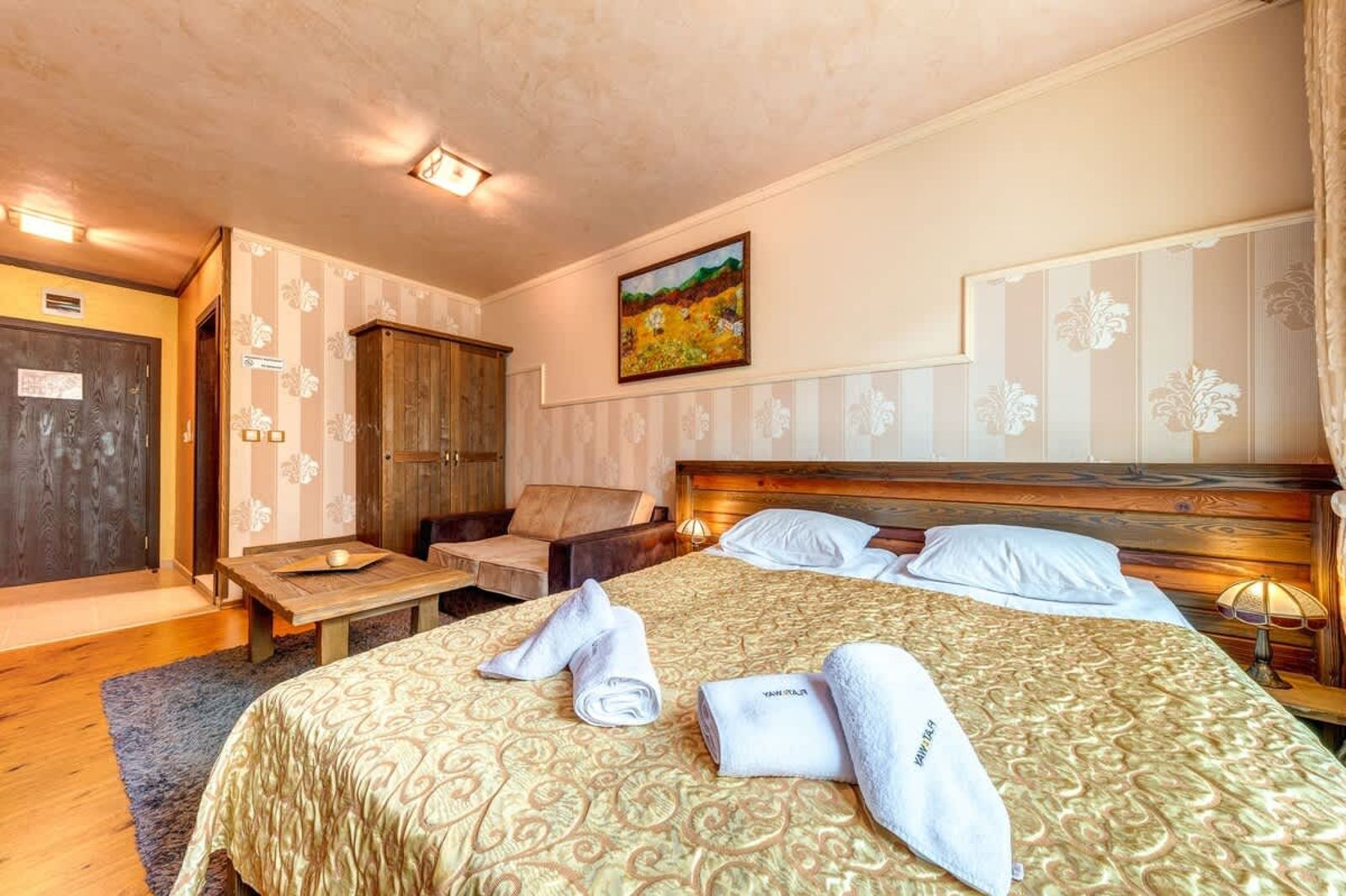 Cozy and Stylish Studio in Forest Glade - Photo 6