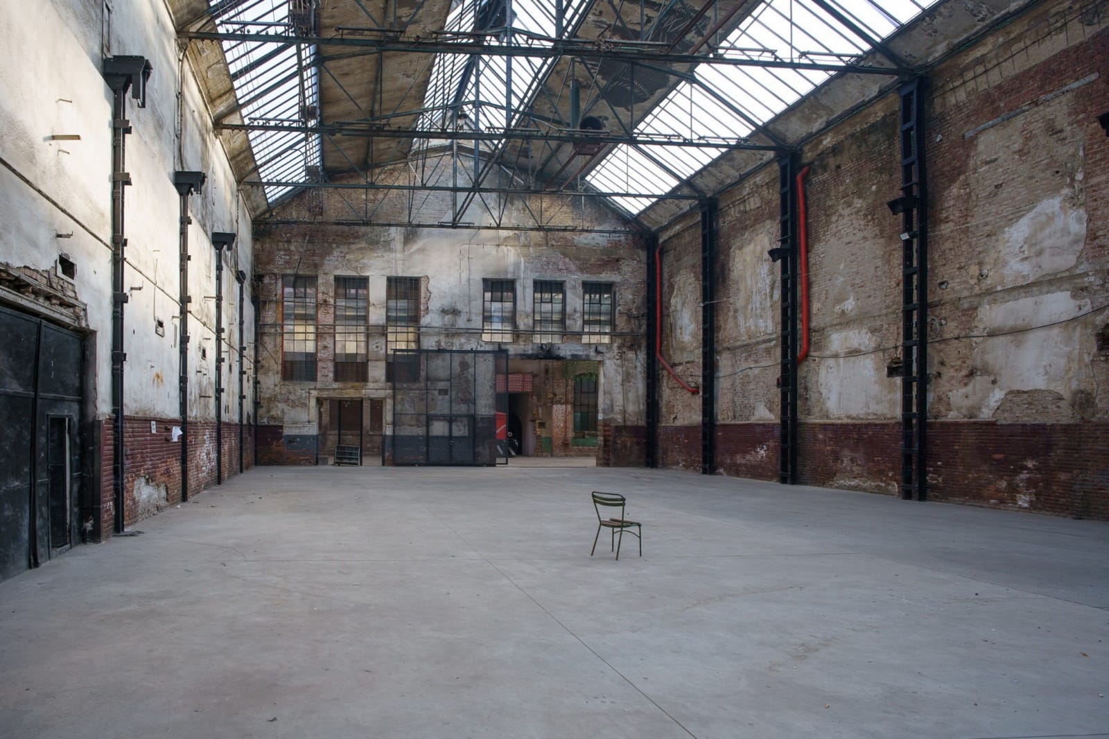 Abandoned Factory Bucharest - Photo 63