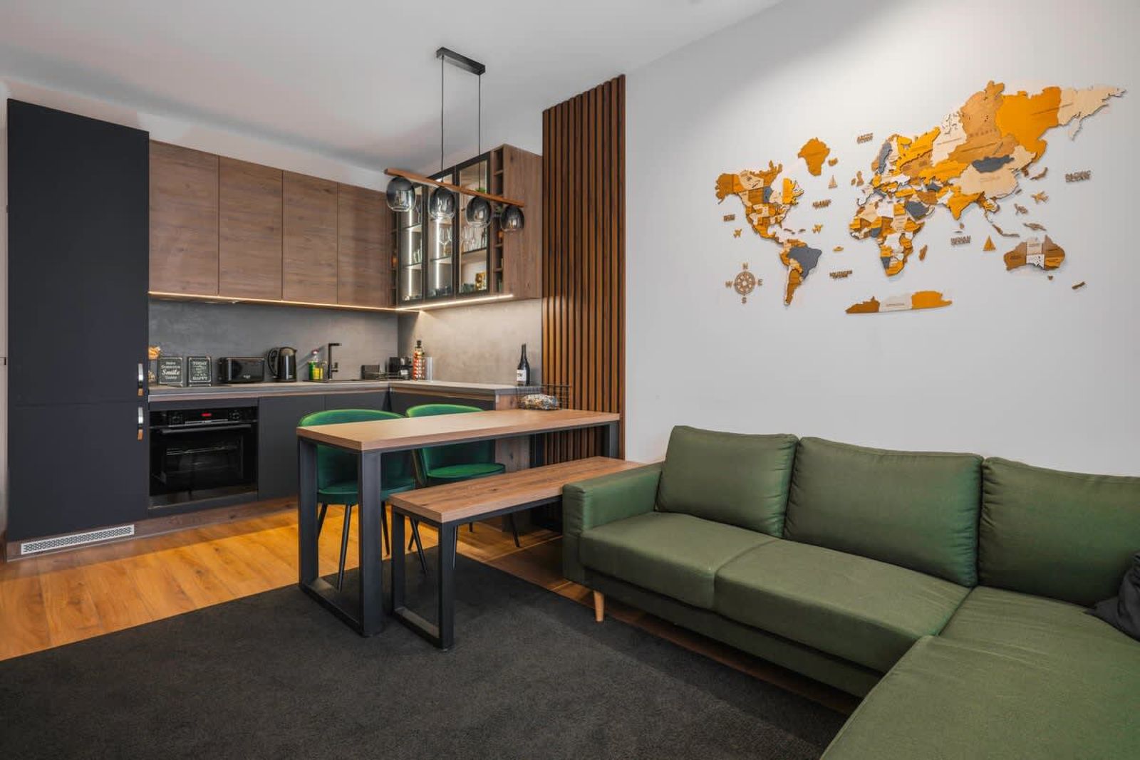 Lux Flat next to Park with working space - Photo 5