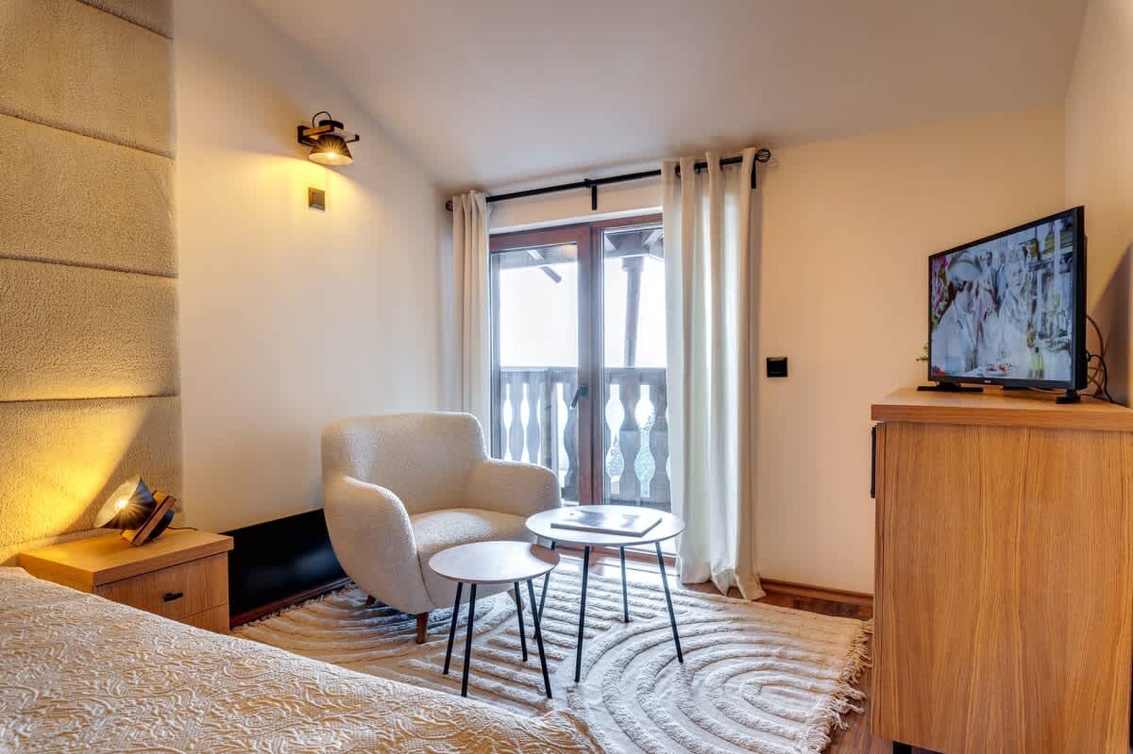 Luxury 1BD Retreat in Grand Resort Pamporovo - Photo 15