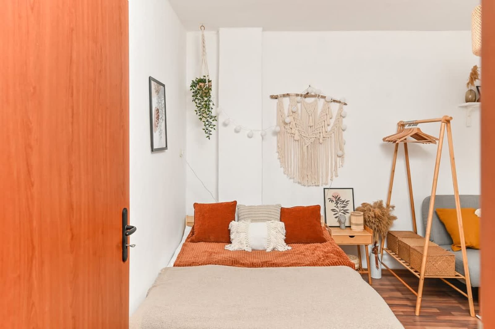 Cosy&amp;Art 1BD Apartment next to Slaveykov Square - Photo 14