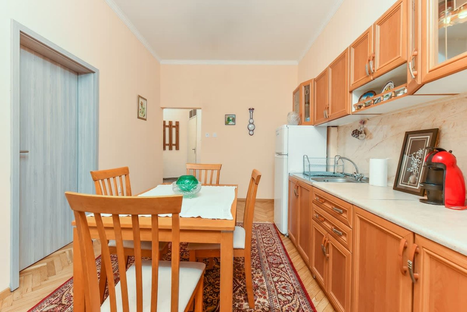 Sofia Retro - Top Center 1-BDR Apartment - Photo 7