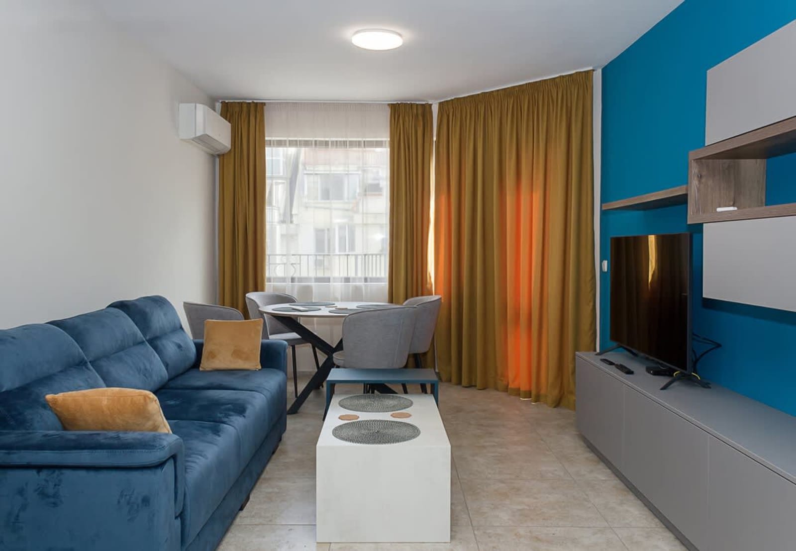 Blue Wave Varna- 2BD Flat with Parking - Photo 2