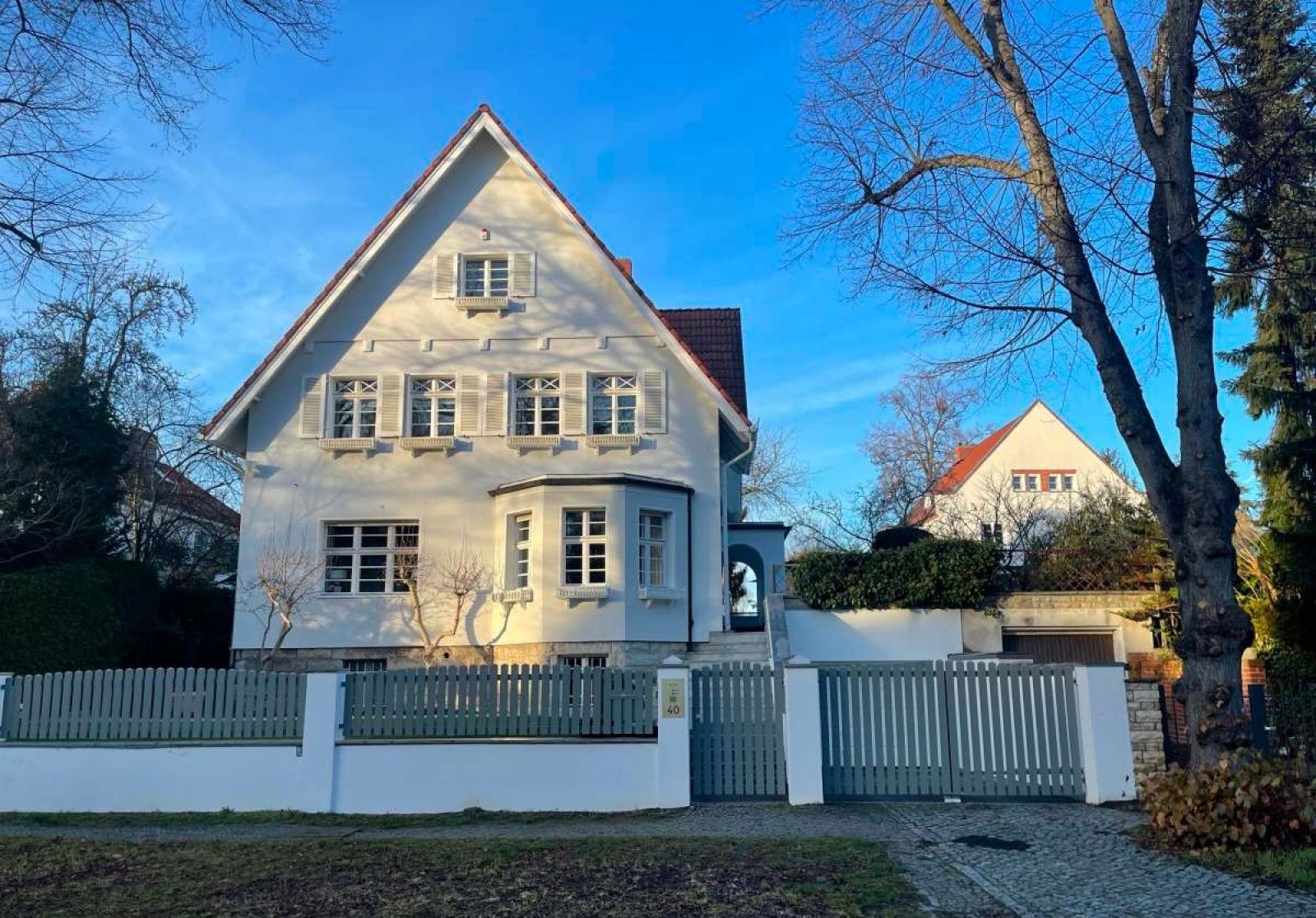 Large and luxurious residential villa